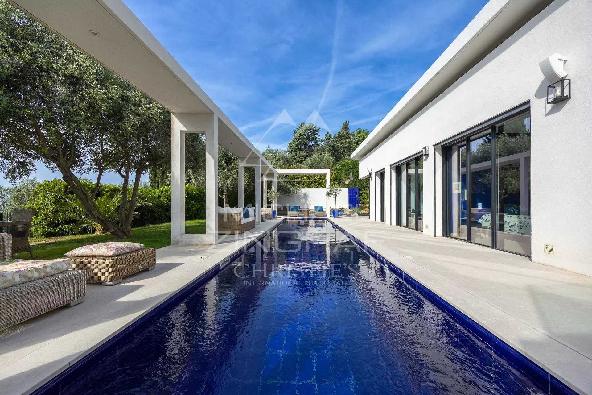 Architecture contemporaine & horizon mer