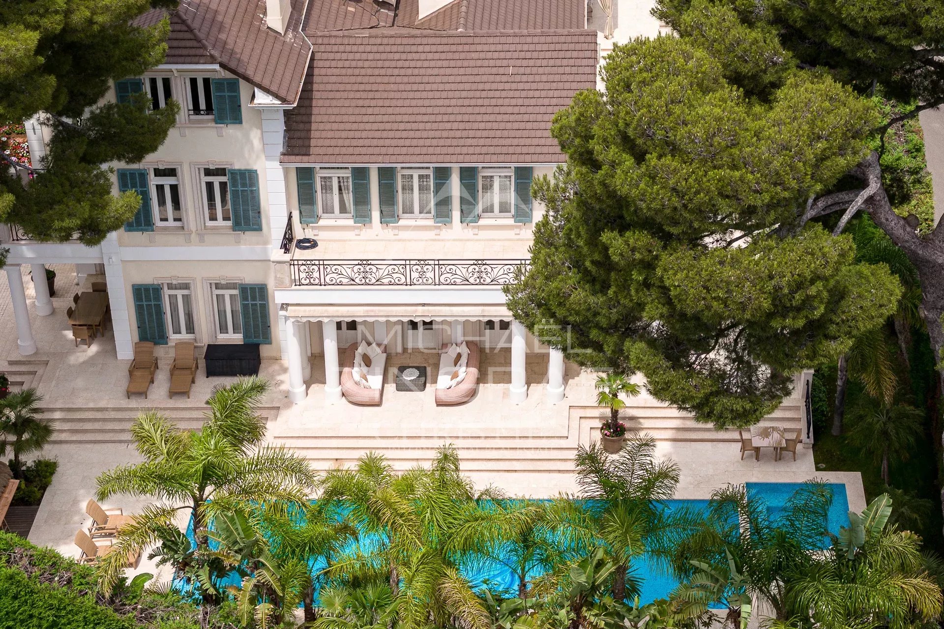 Cap d’Antibes – Prächtige Belle-Époque-Villa in einer privaten Domäne