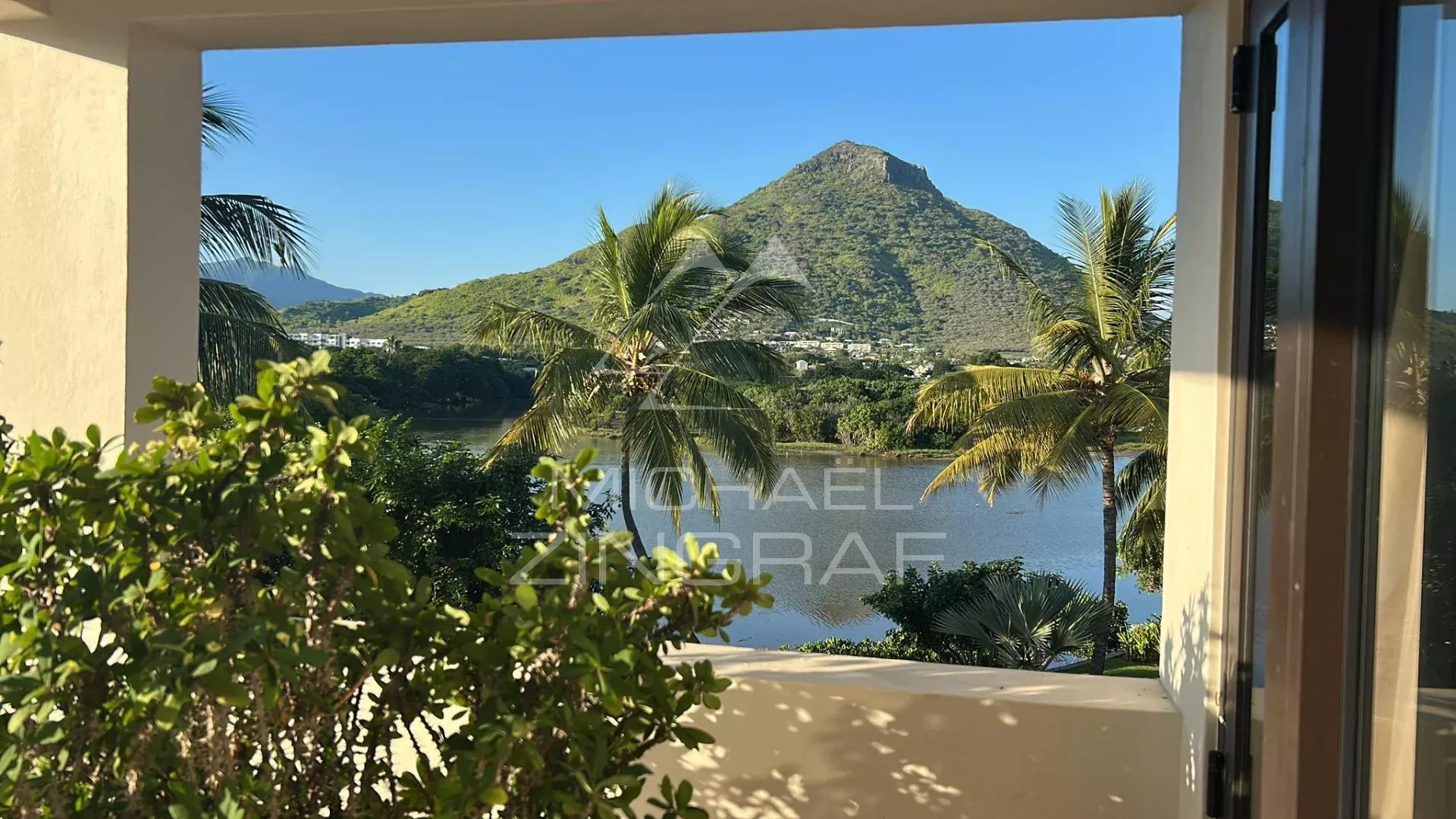 Penthouse d’exception de 4 chambres avec vue mer à Tamarin