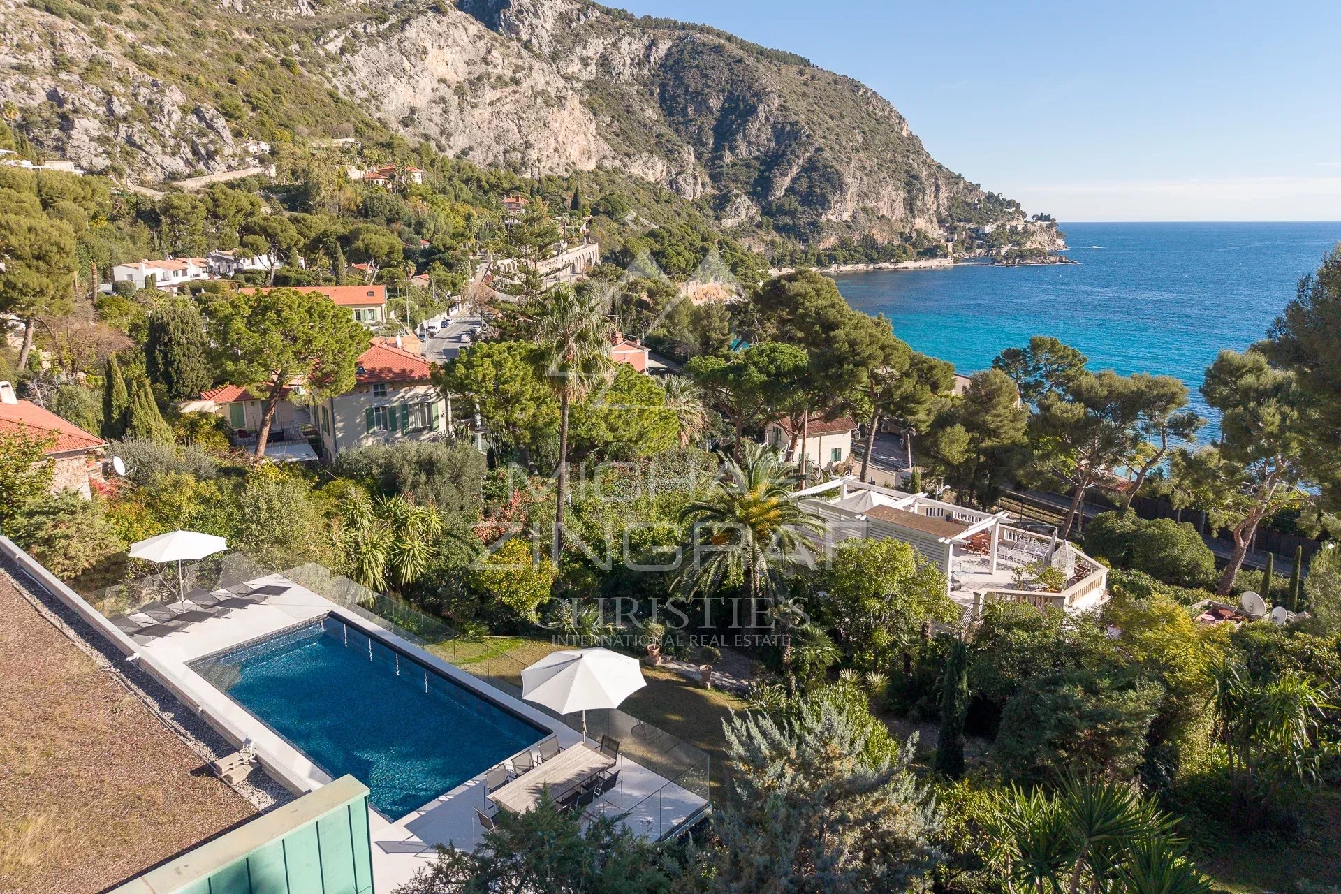 Wunderschöne moderne Villa nur wenige Minuten von Monaco entfernt