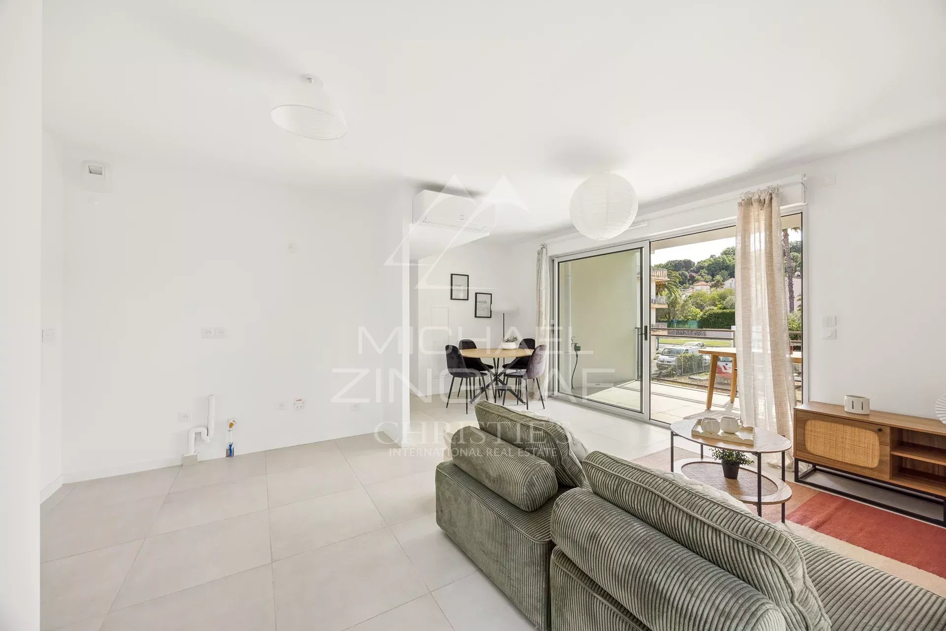 Appartement 3 pièces haut de gamme à deux pas du port