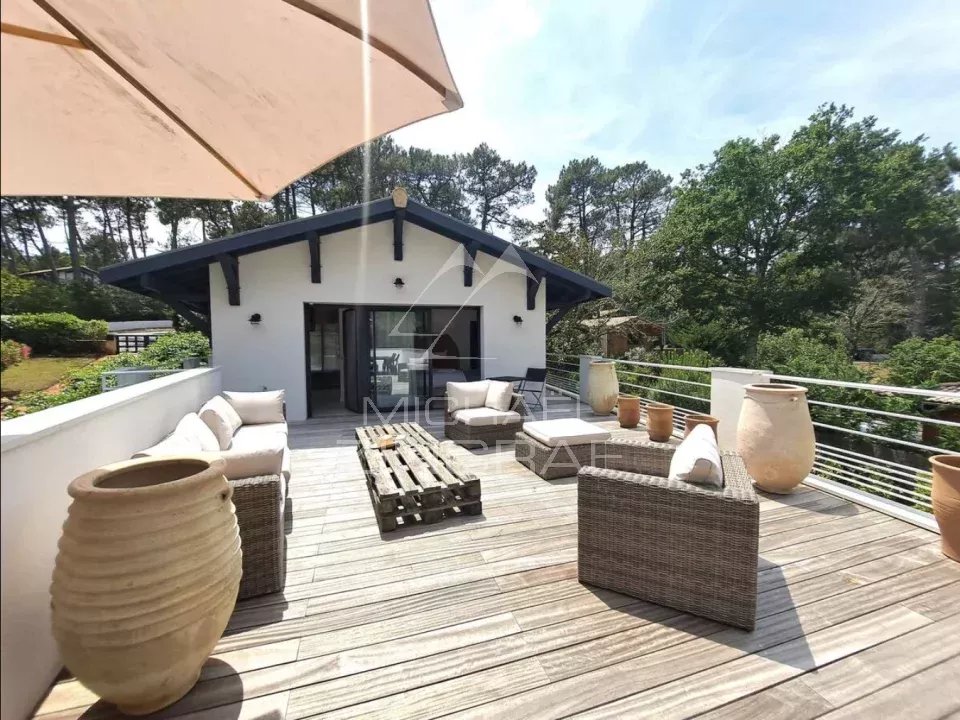 VILLA HAÏTZA PYLA SUR MER SLEEPS 6.