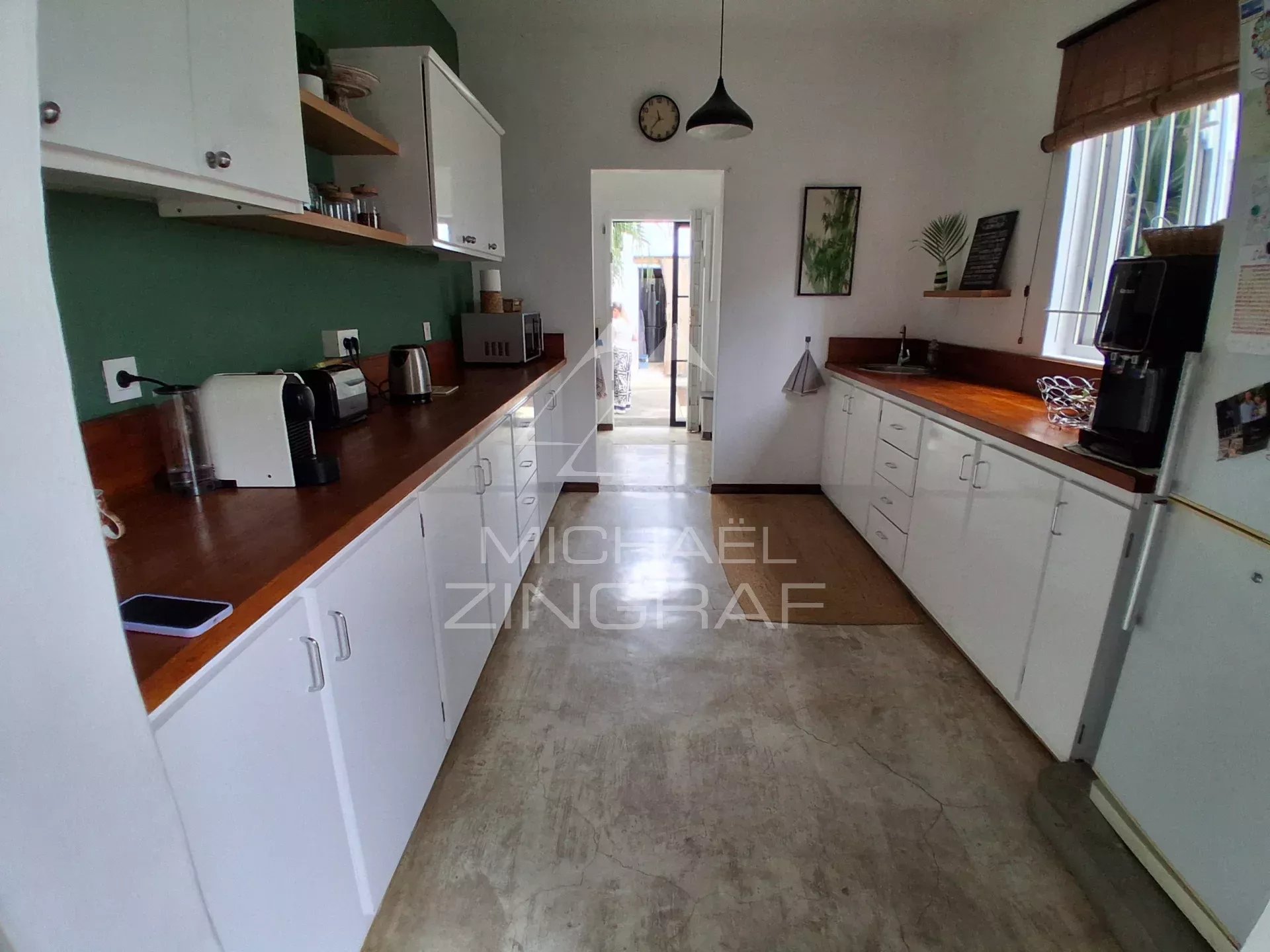 Furnished 4-Bedroom Family Home with Swimming Pool