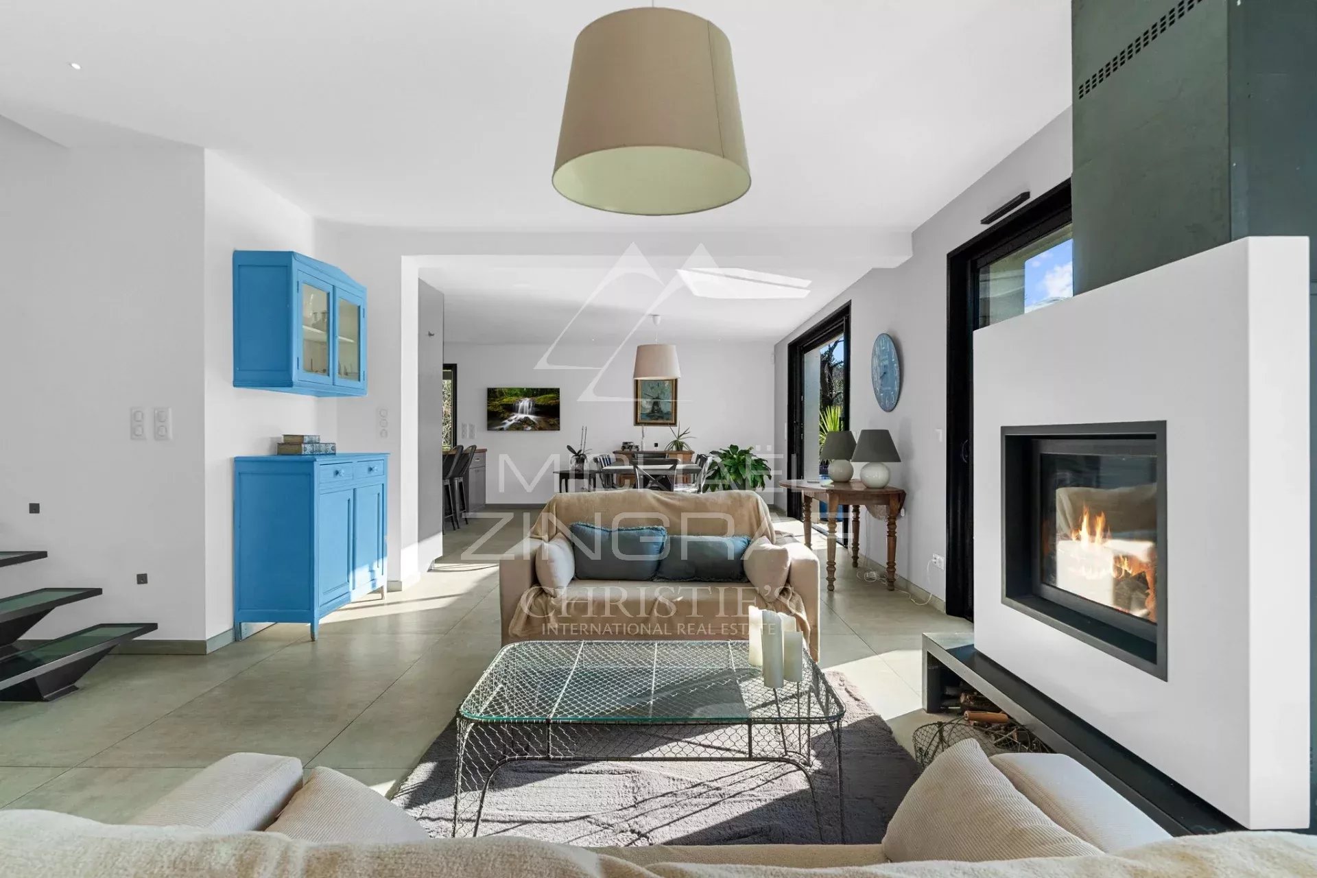 Wunderschöne moderne Bastide in absoluter Ruhe