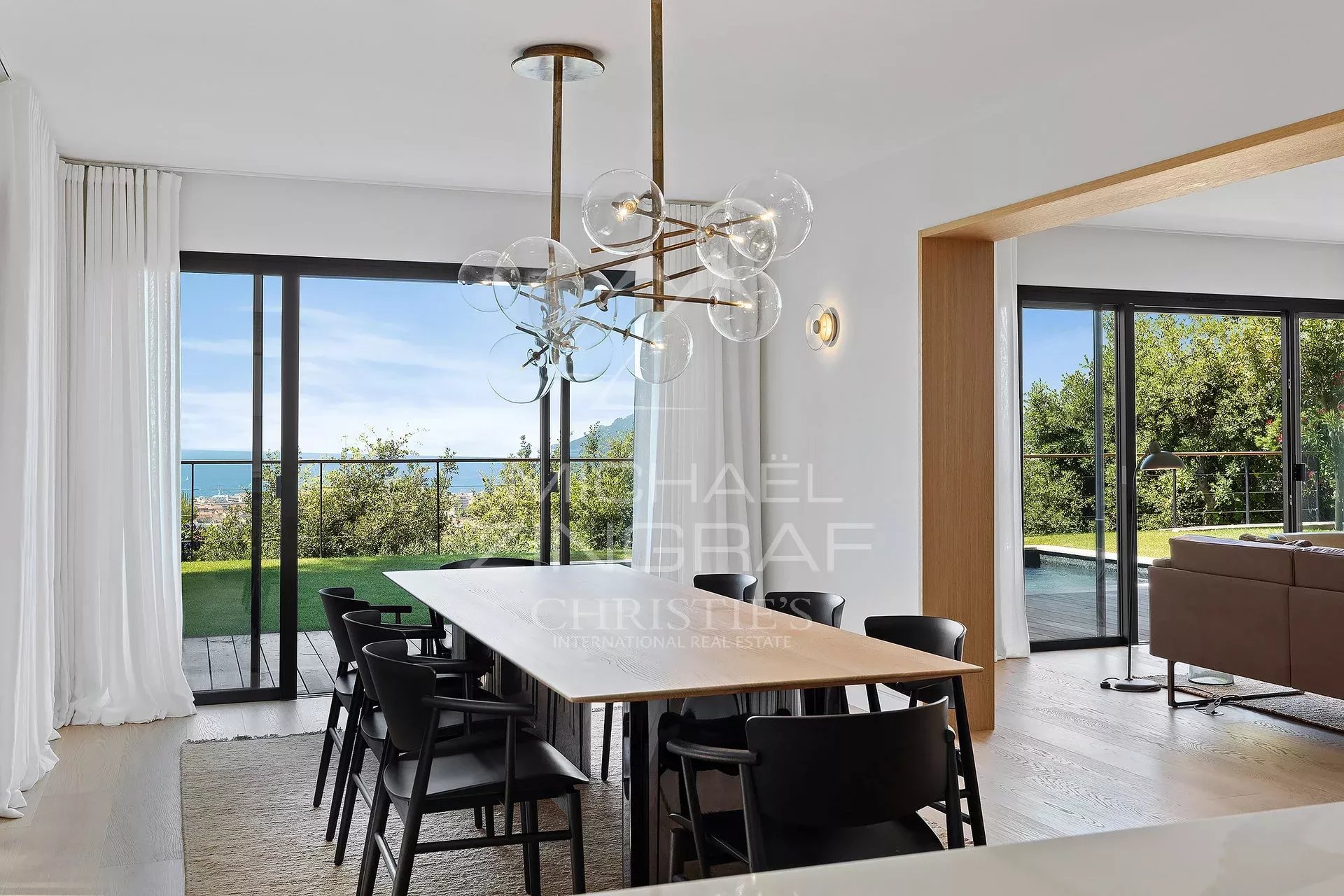 Co-Exclusivité - Cannes Californie – Villa contemporaine avec vue mer panoramique