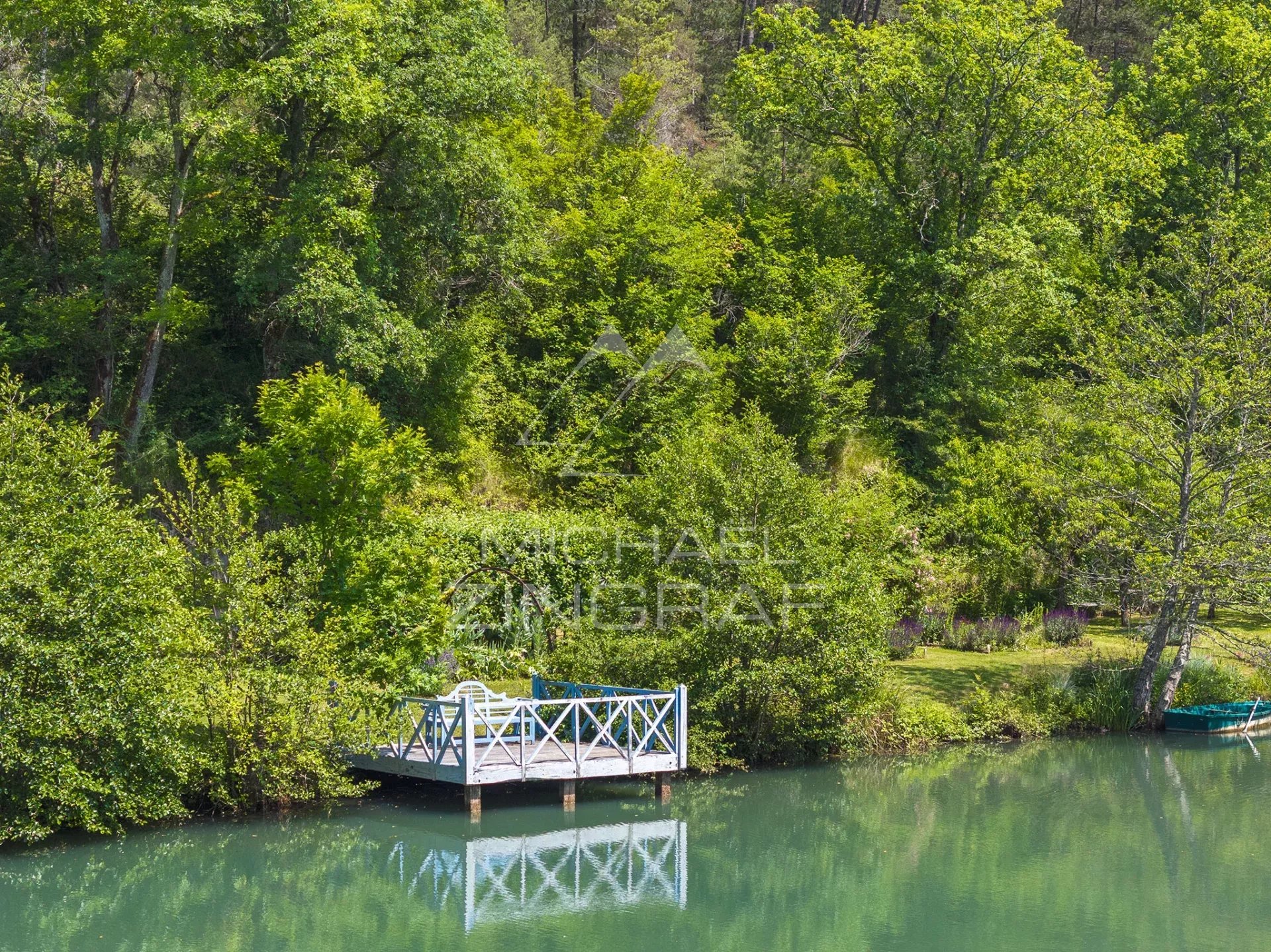 Außergewöhnliches Anwesen im grünen Périgord