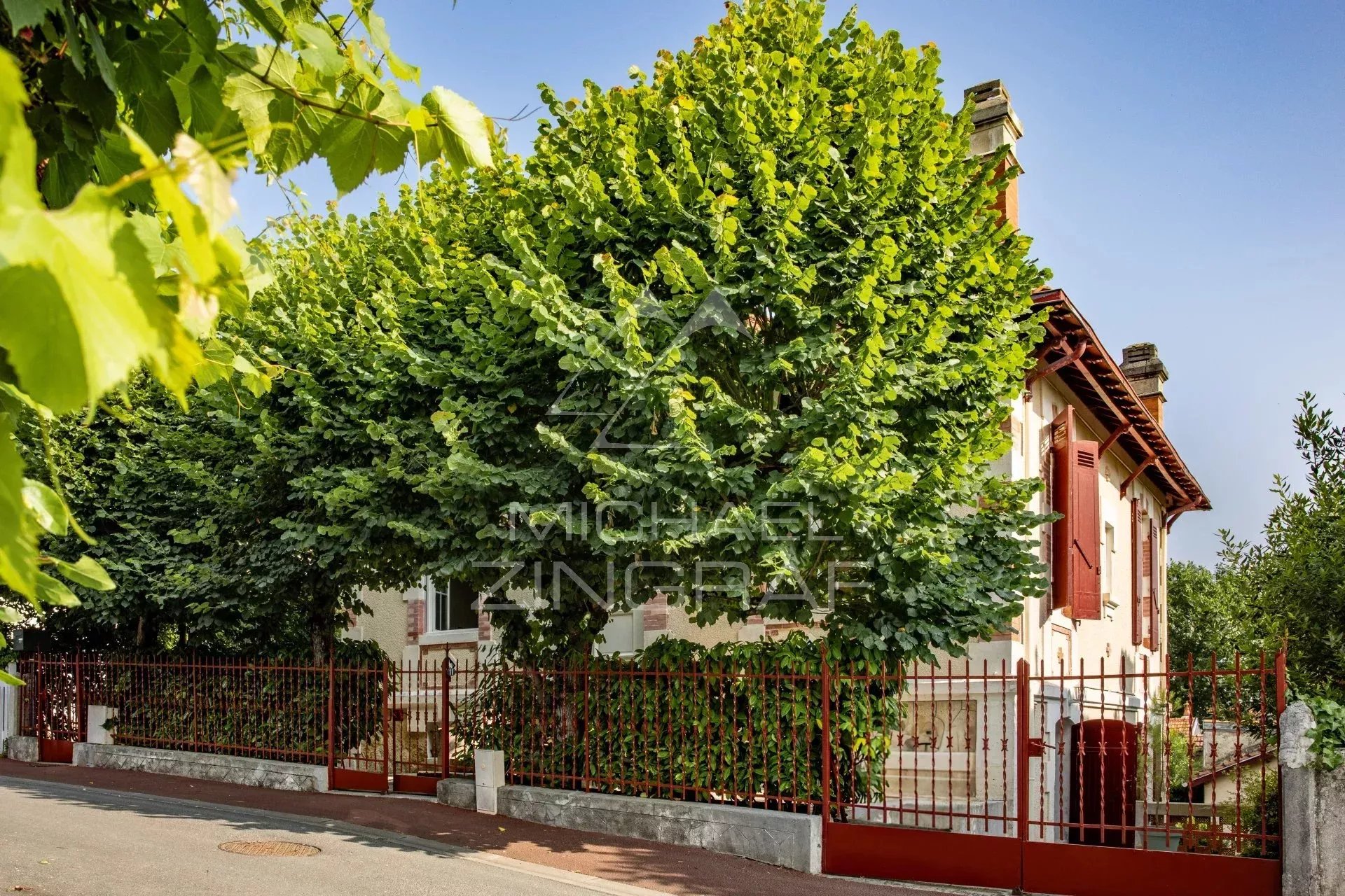 VILLA BATIGNOLLES APERÇU MER VILLE D'HIVER ARCACHON