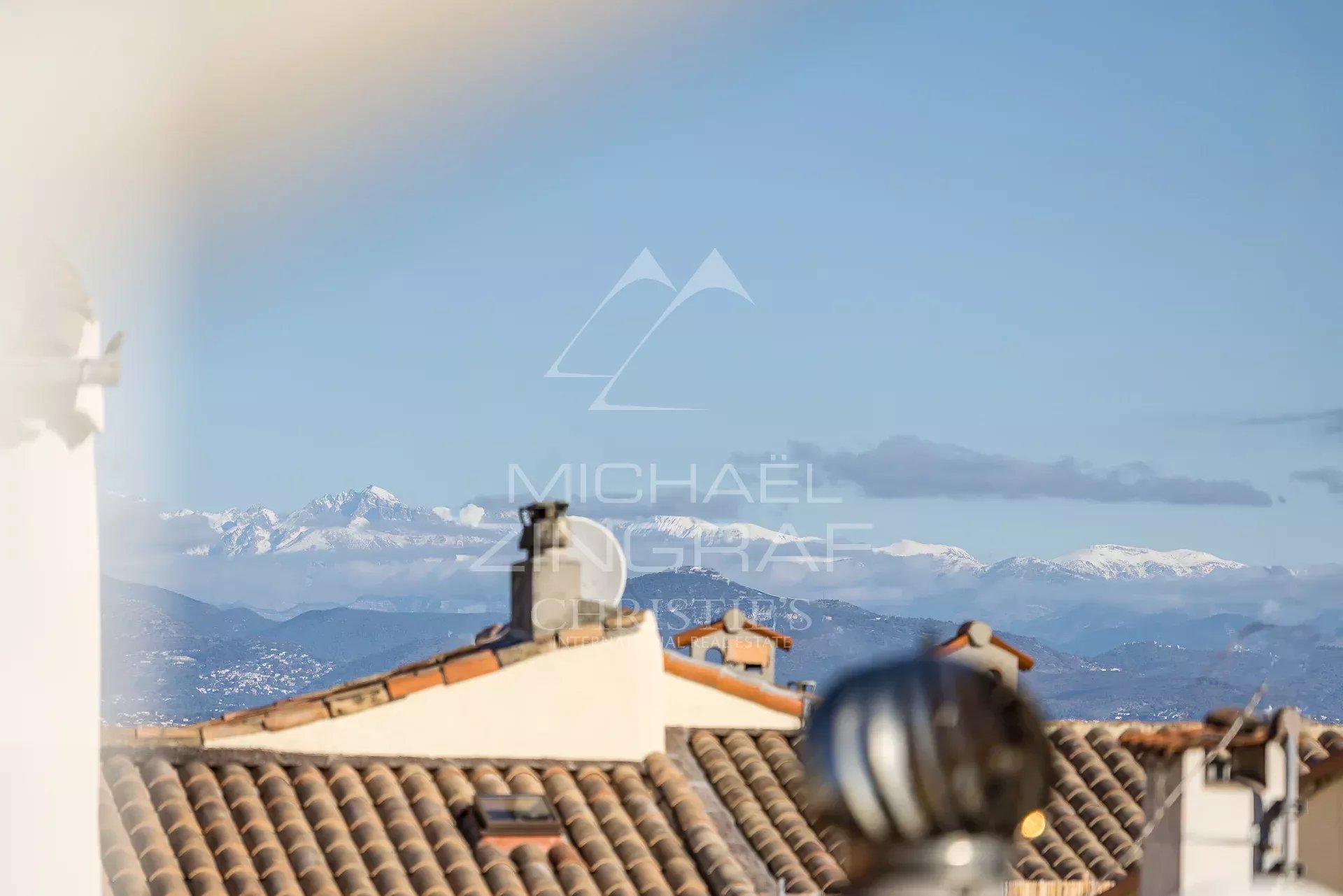 Charming Property – Old Antibes – Just Steps from the Ramparts