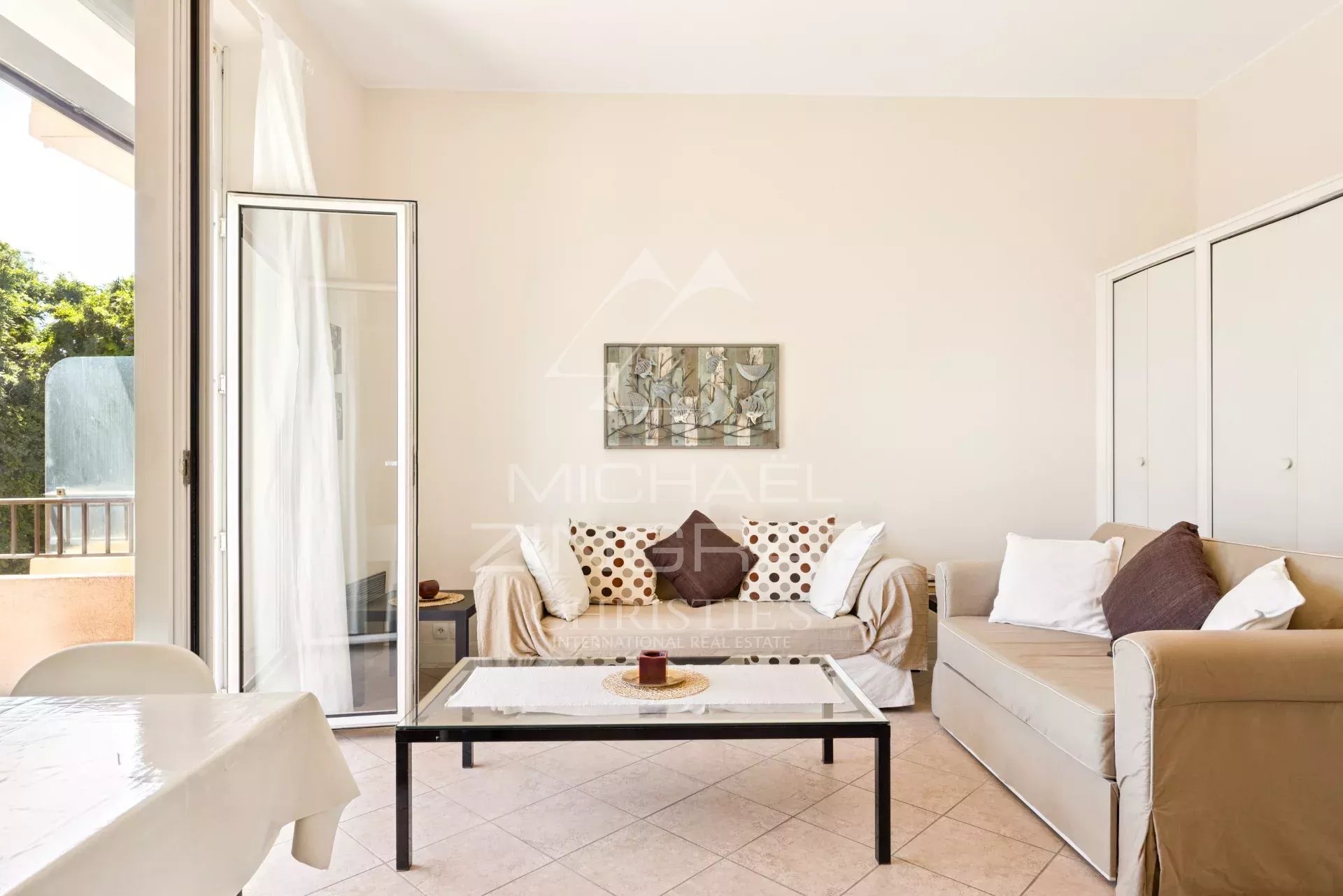 Golfe-Juan – Palm Eden – 2-Room Apartment with Sea View, Pool, and Sea Access