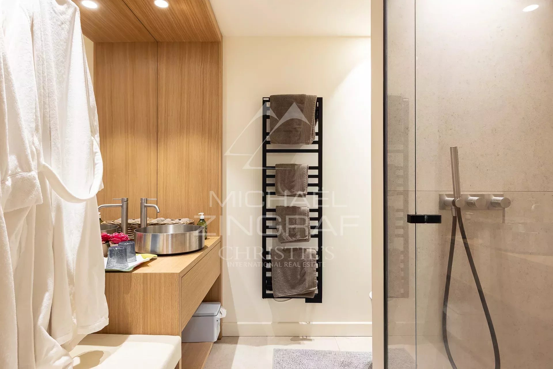 Cannes – Kalifornien – Moderne Villa