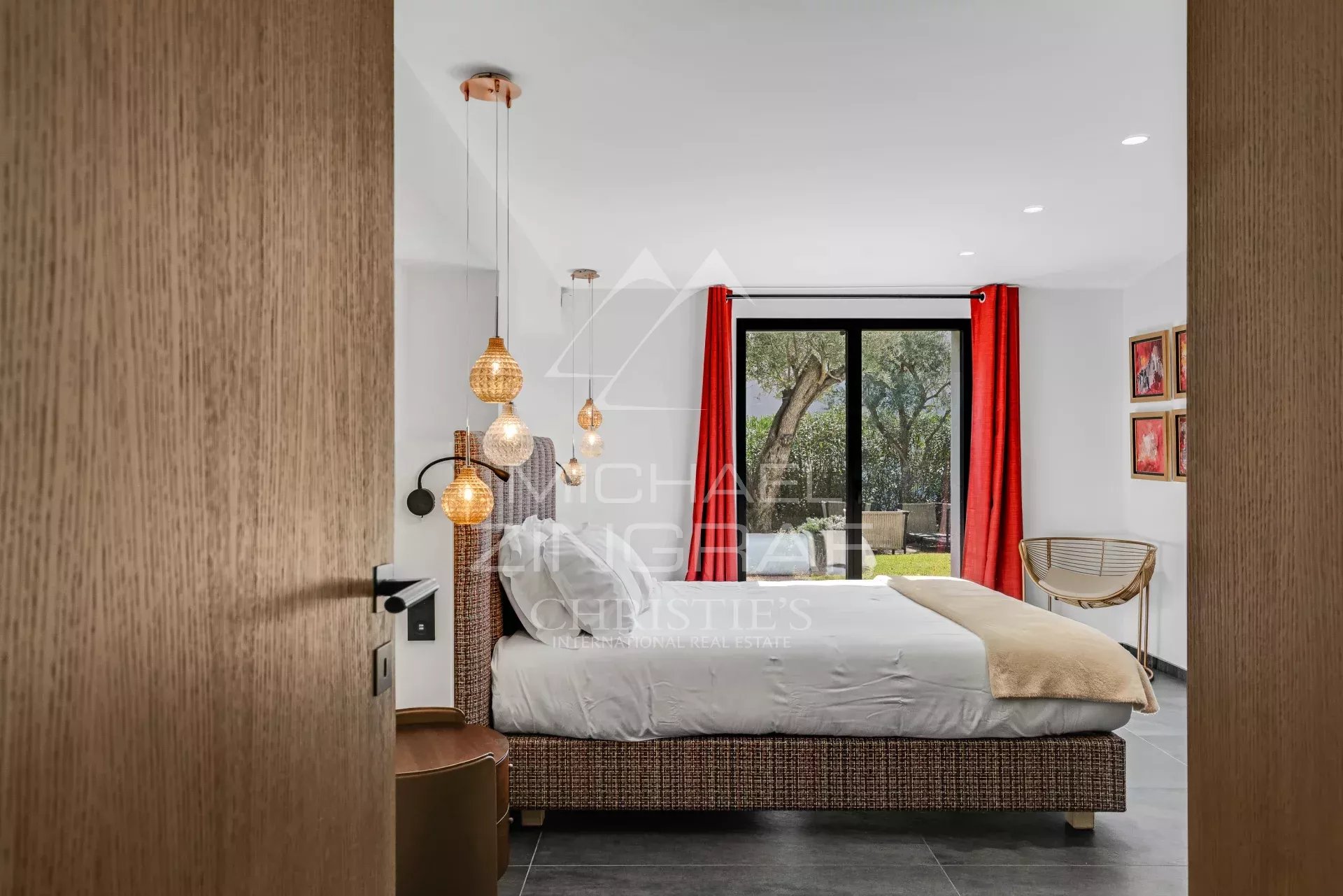 Gigaro, außergewöhnliches Haus in einer privaten Wohnanlage, nur wenige Gehminuten von den Stränden von Gigaro entfernt