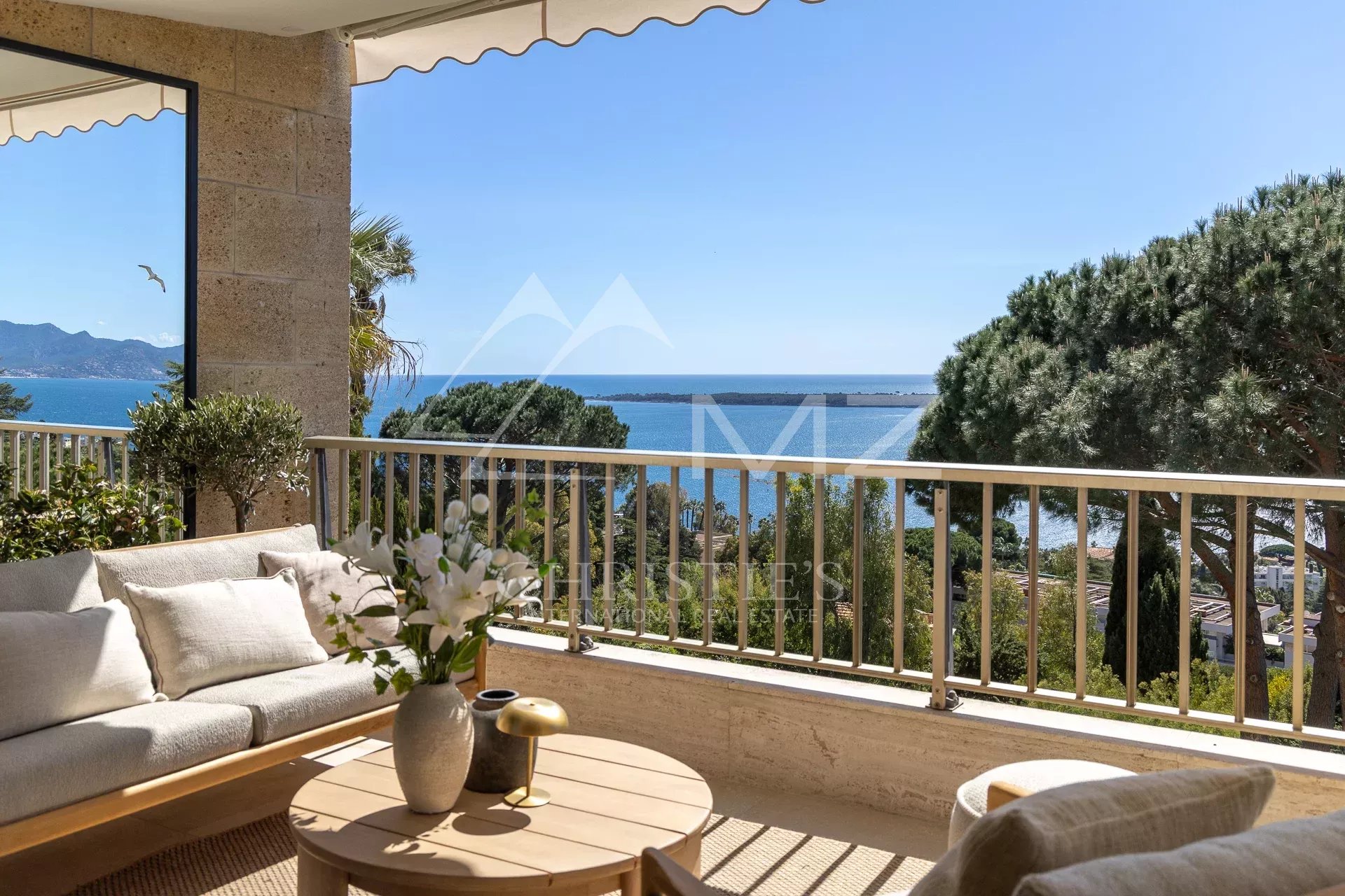 Appartement d'exception dans le quartier prisé de Californie à Cannes
