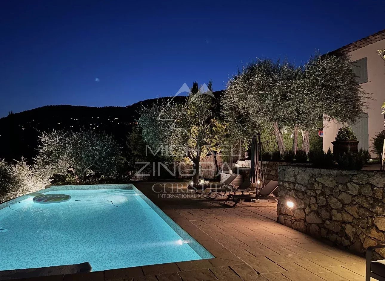 Family villa with panoramic views