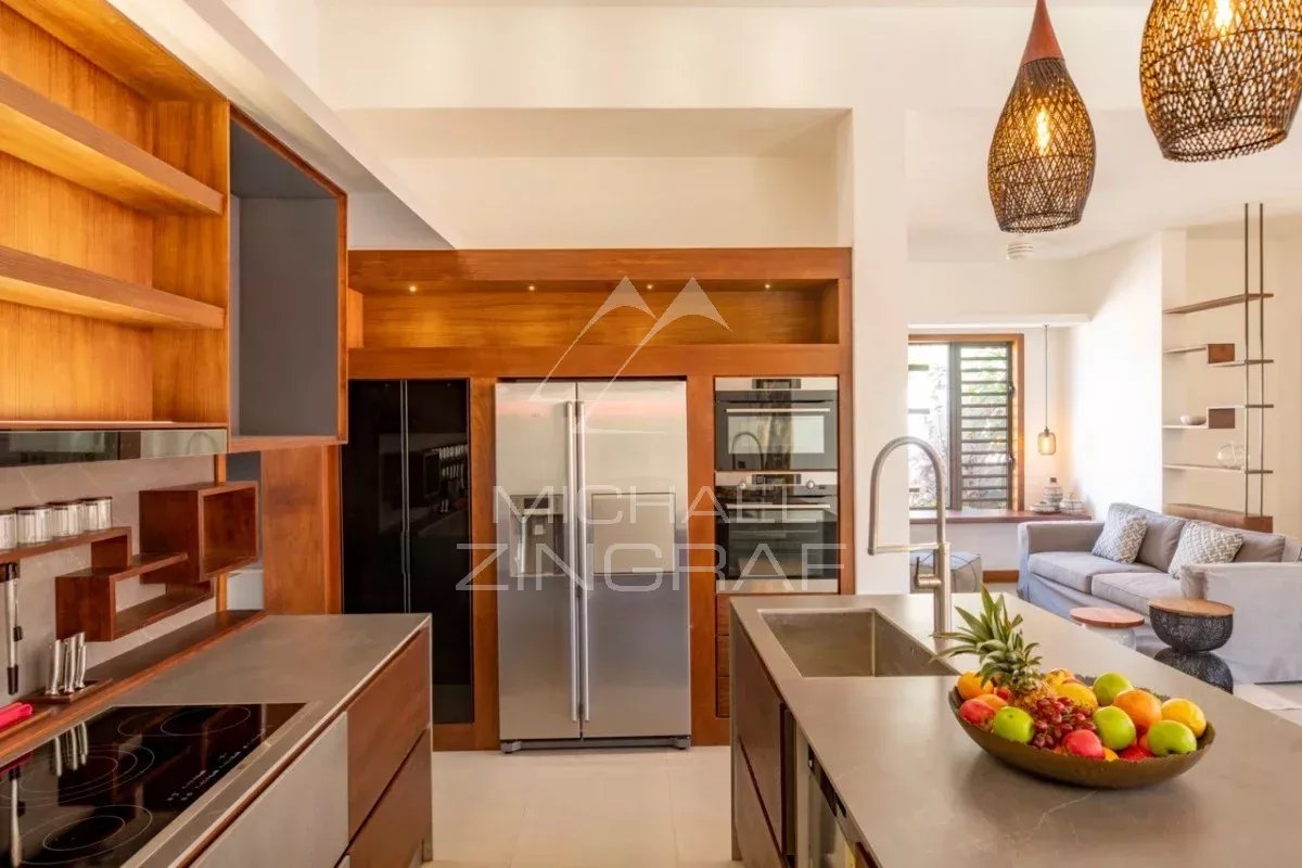 Luxury 4-Bedroom Balinese-Style Villa | Near Grand Baie