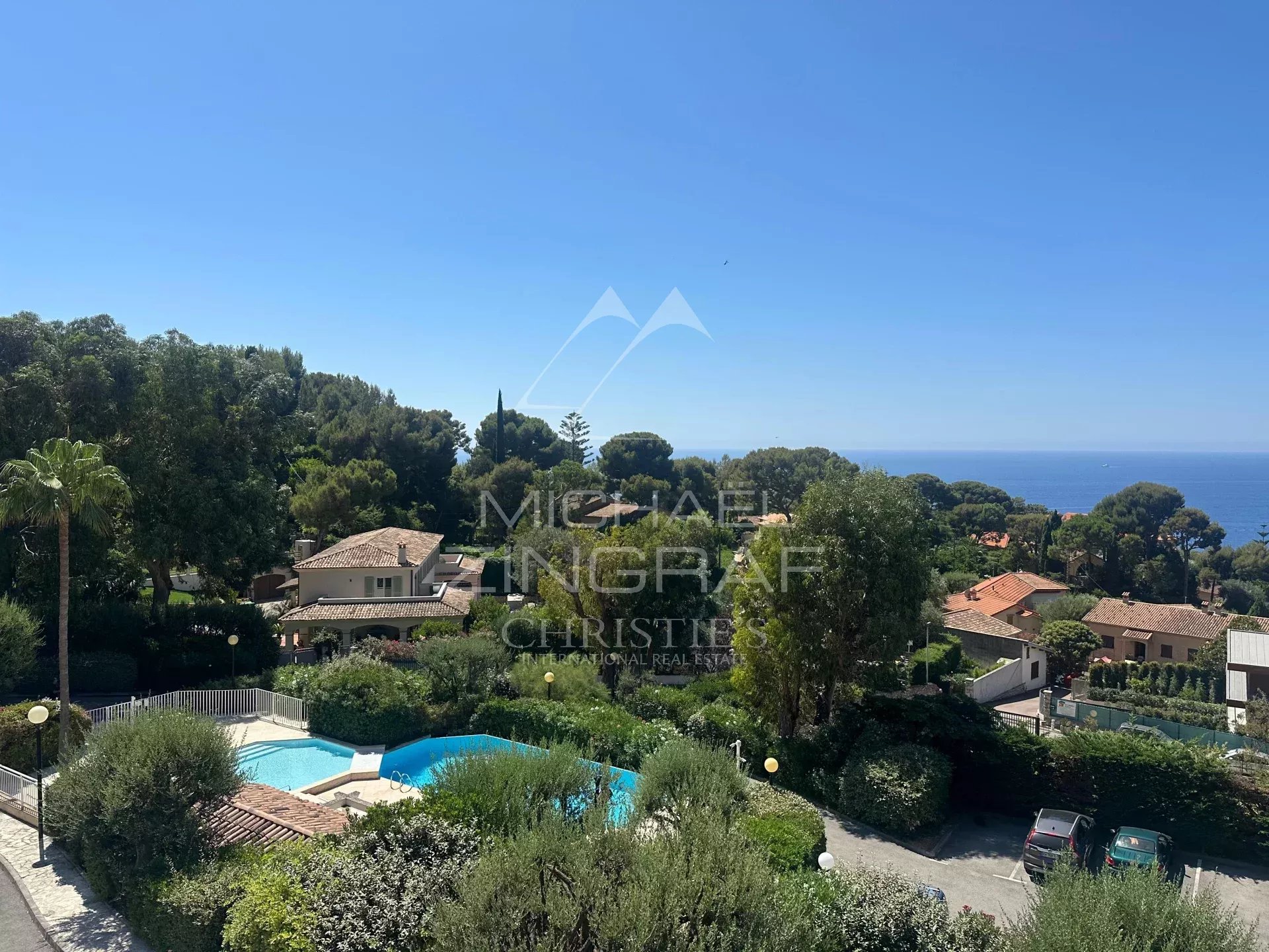 Cap d’Ail - Penthouse vue mer à pied du centre