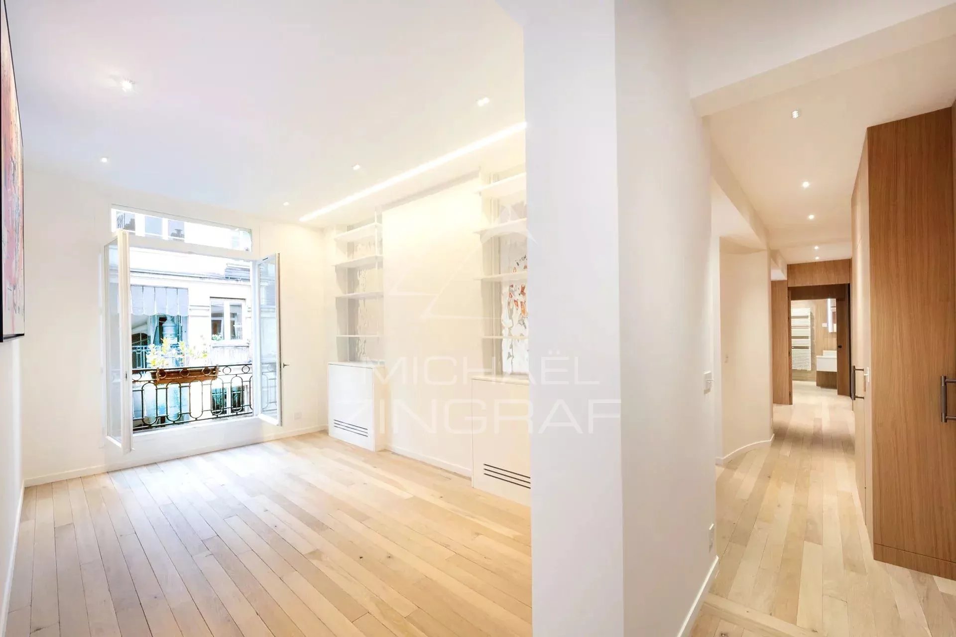 A vendre - Triangle d'or - 3 Suites - Parfait Etat - Clim