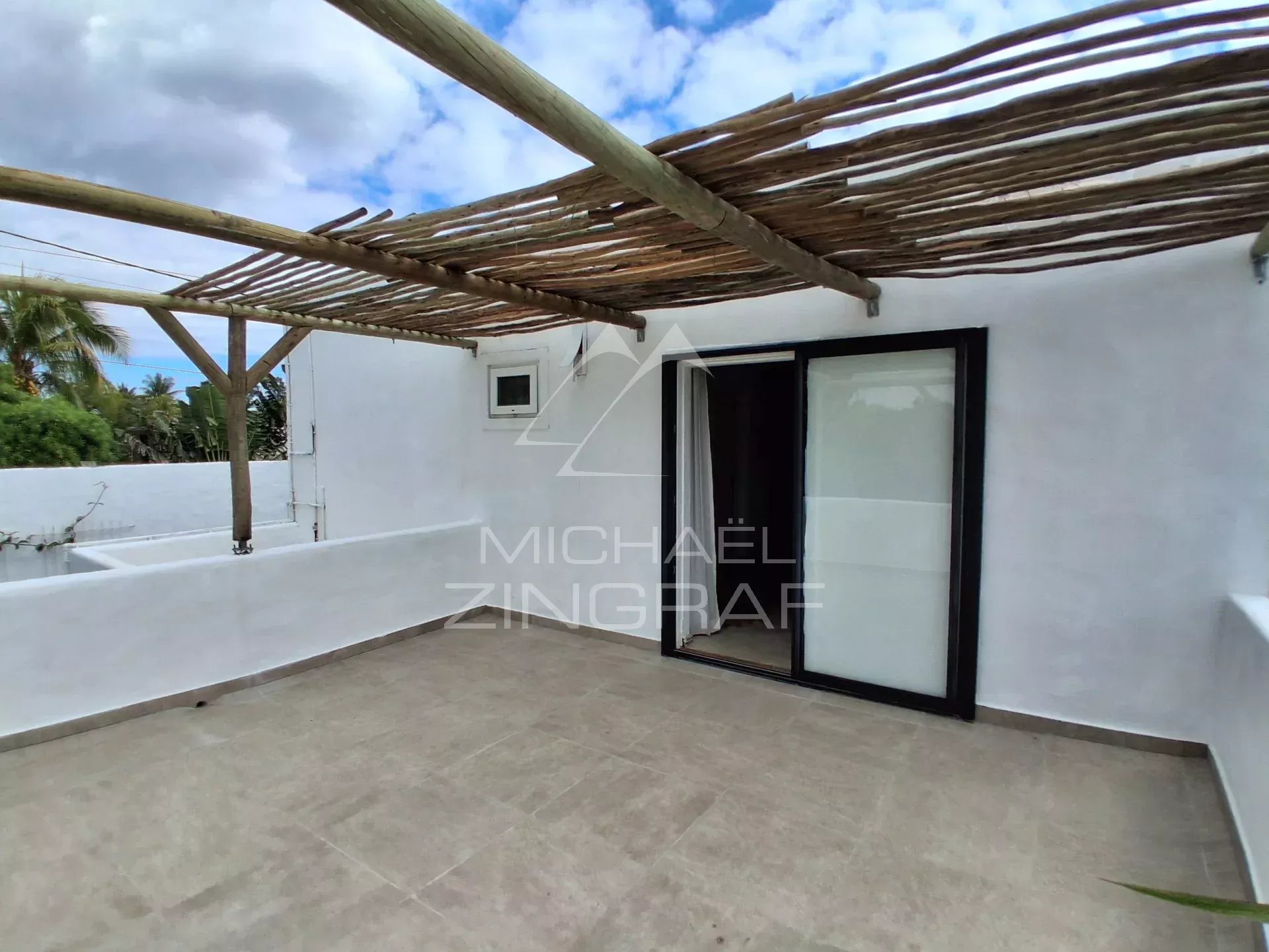 Furnished 4-Bedroom Family Home with Swimming Pool