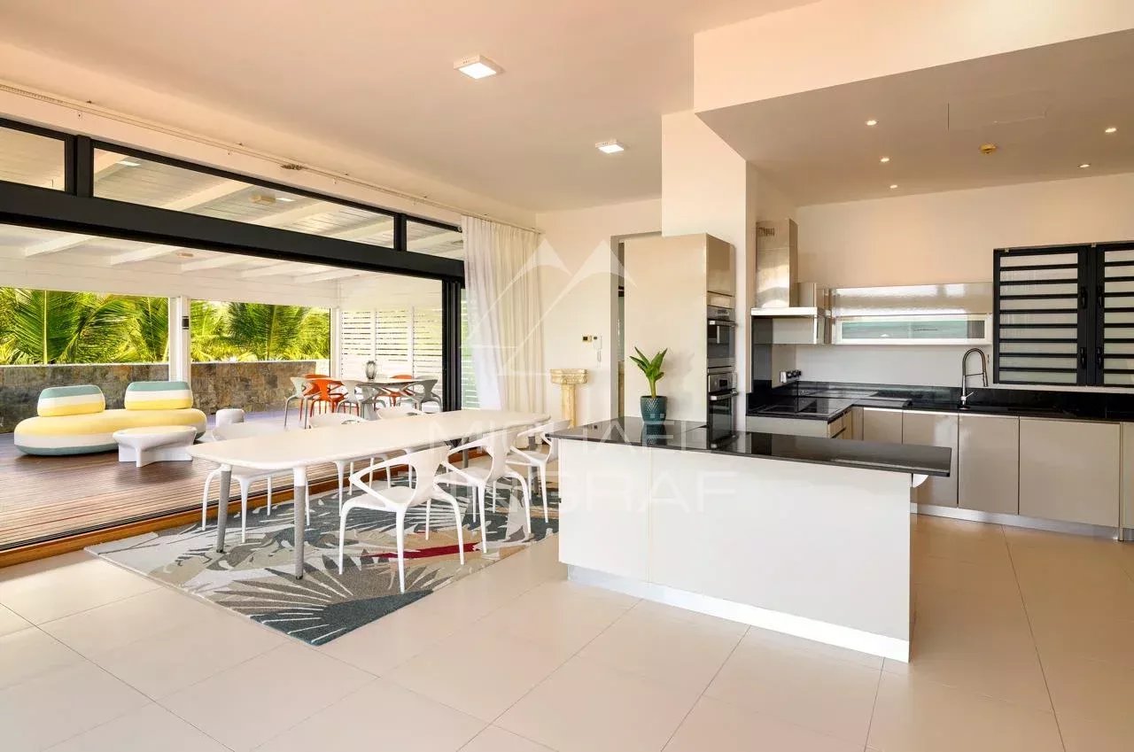 Penthouse d’Exception de 4 Chambres avec Vue Panoramique sur le Lagon à Azuri Golf & Beachfront Village
