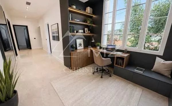 Le Cannet Europe stunning volumes for this apartment
