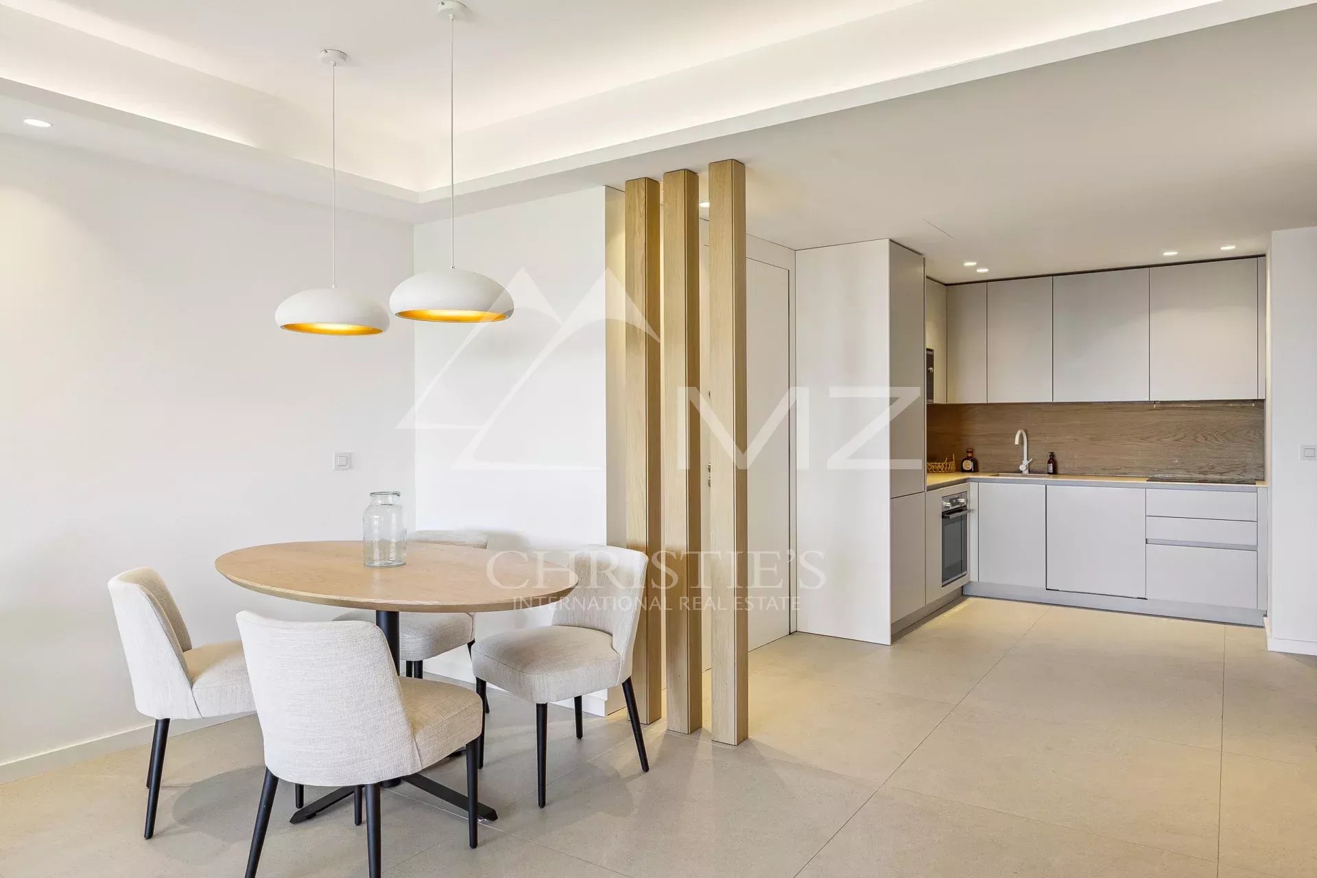 EXCLUSIVITE: 4 pièces Contemporain dans résidence de Prestige