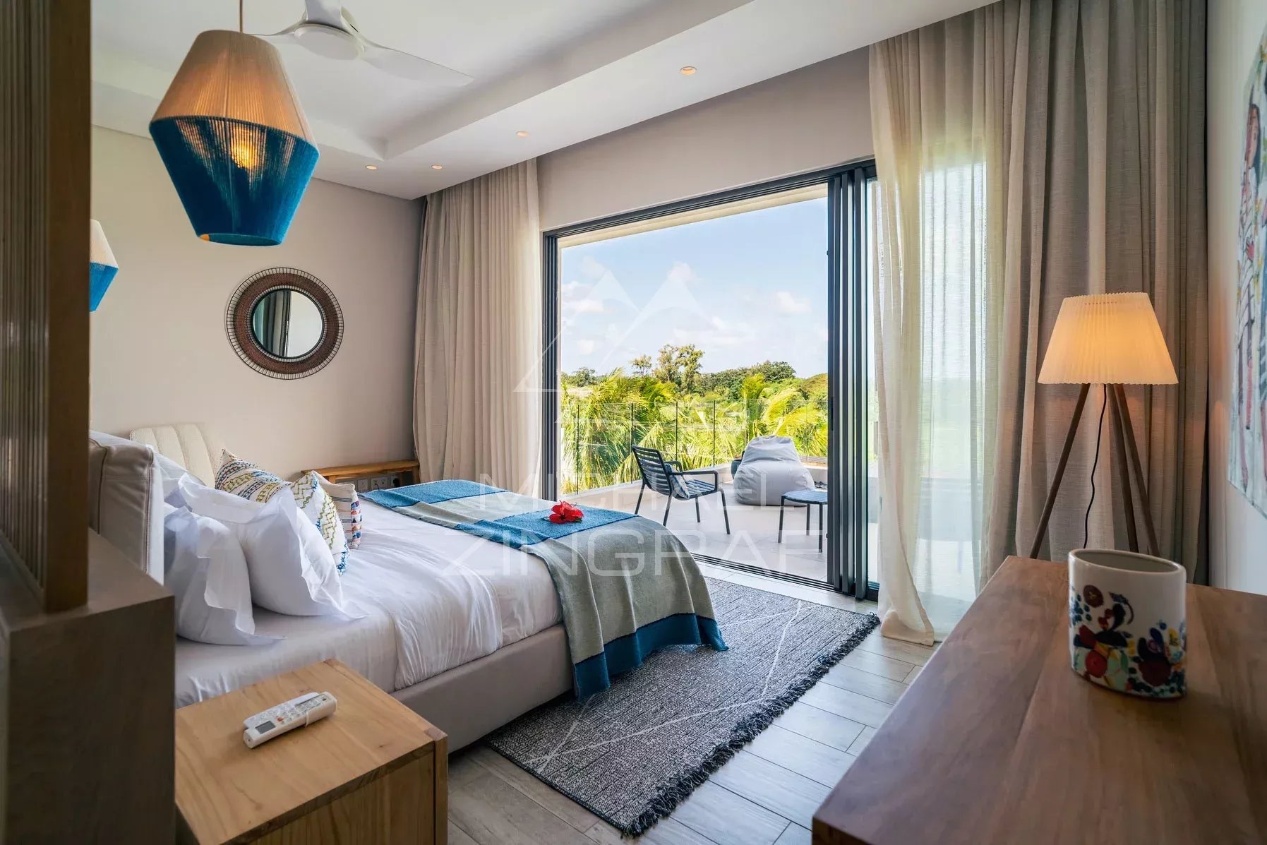 Villa d’Exception avec Vues Panoramiques à Anahita