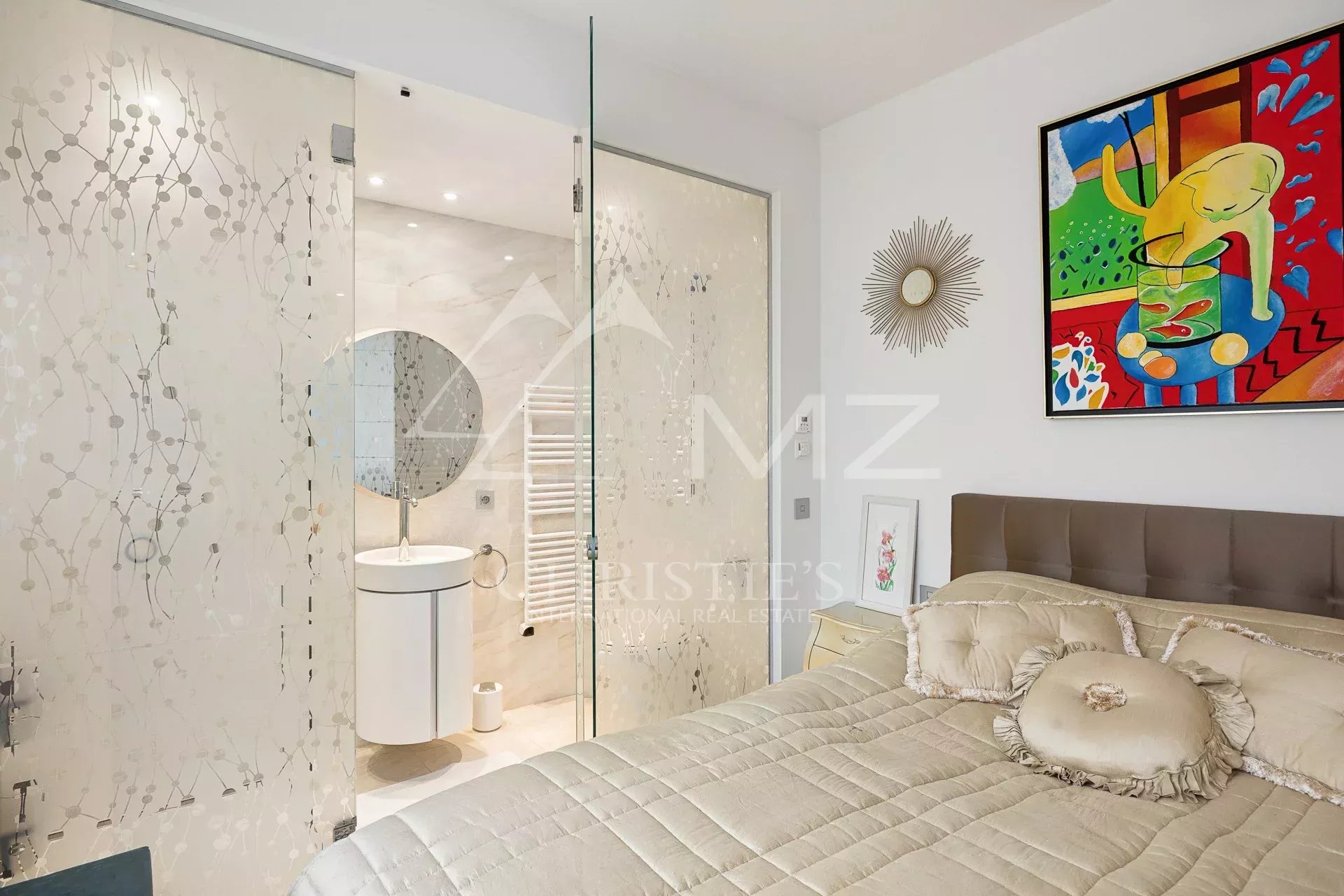 Superbe 4 pièces d'angle dans résidence de standing