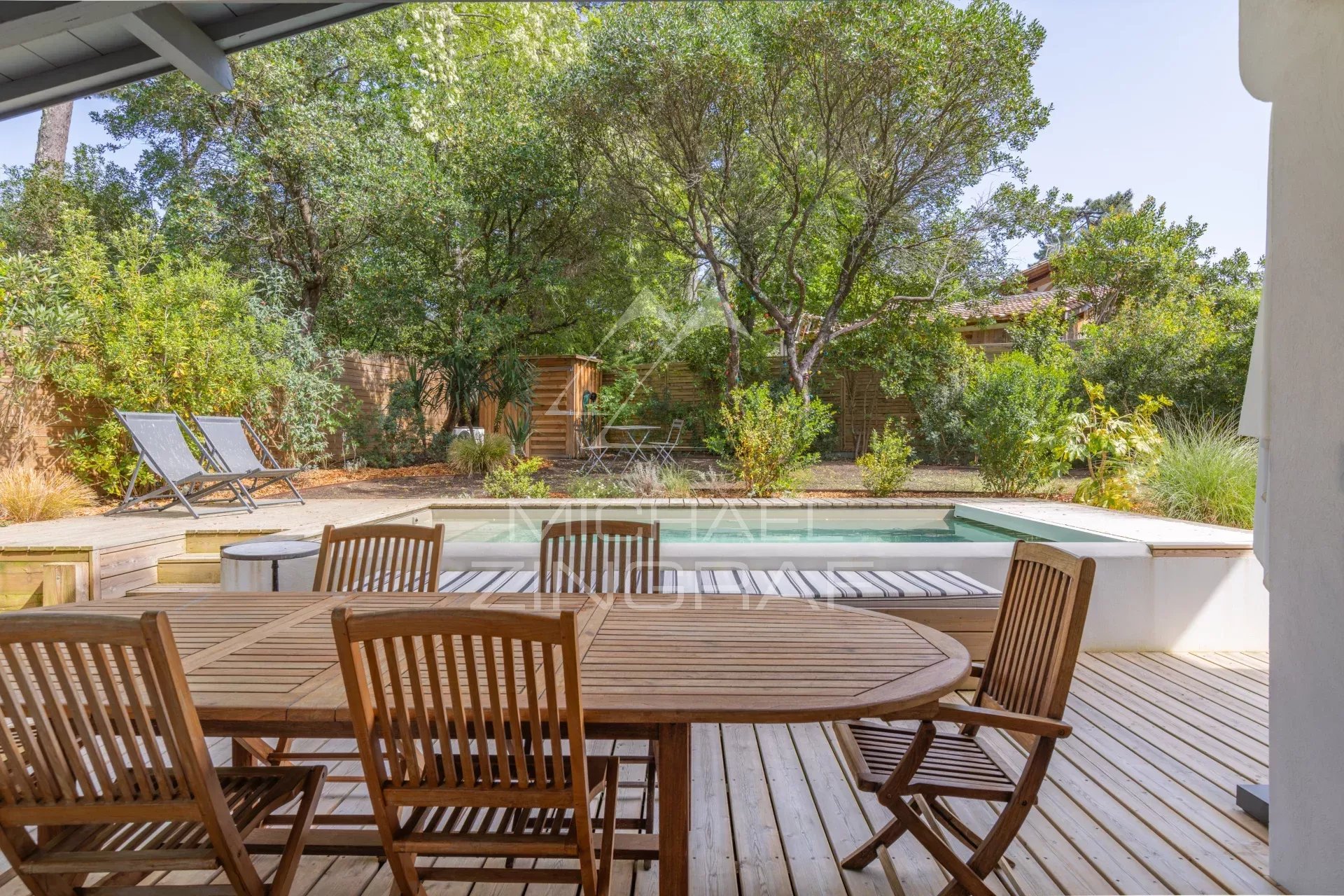 Pyla sur mer - villa avec piscine et vue sur le Bassin