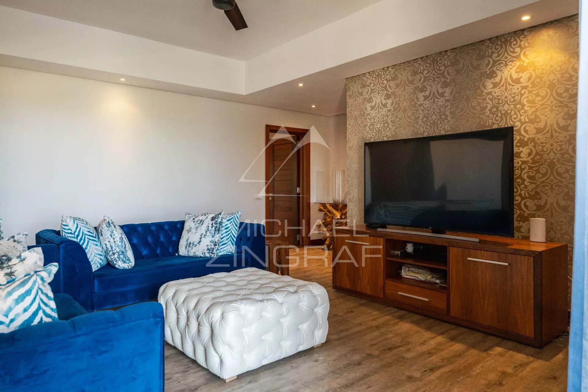 Villa d’exception avec vue panoramique sur l’océan à Valriche