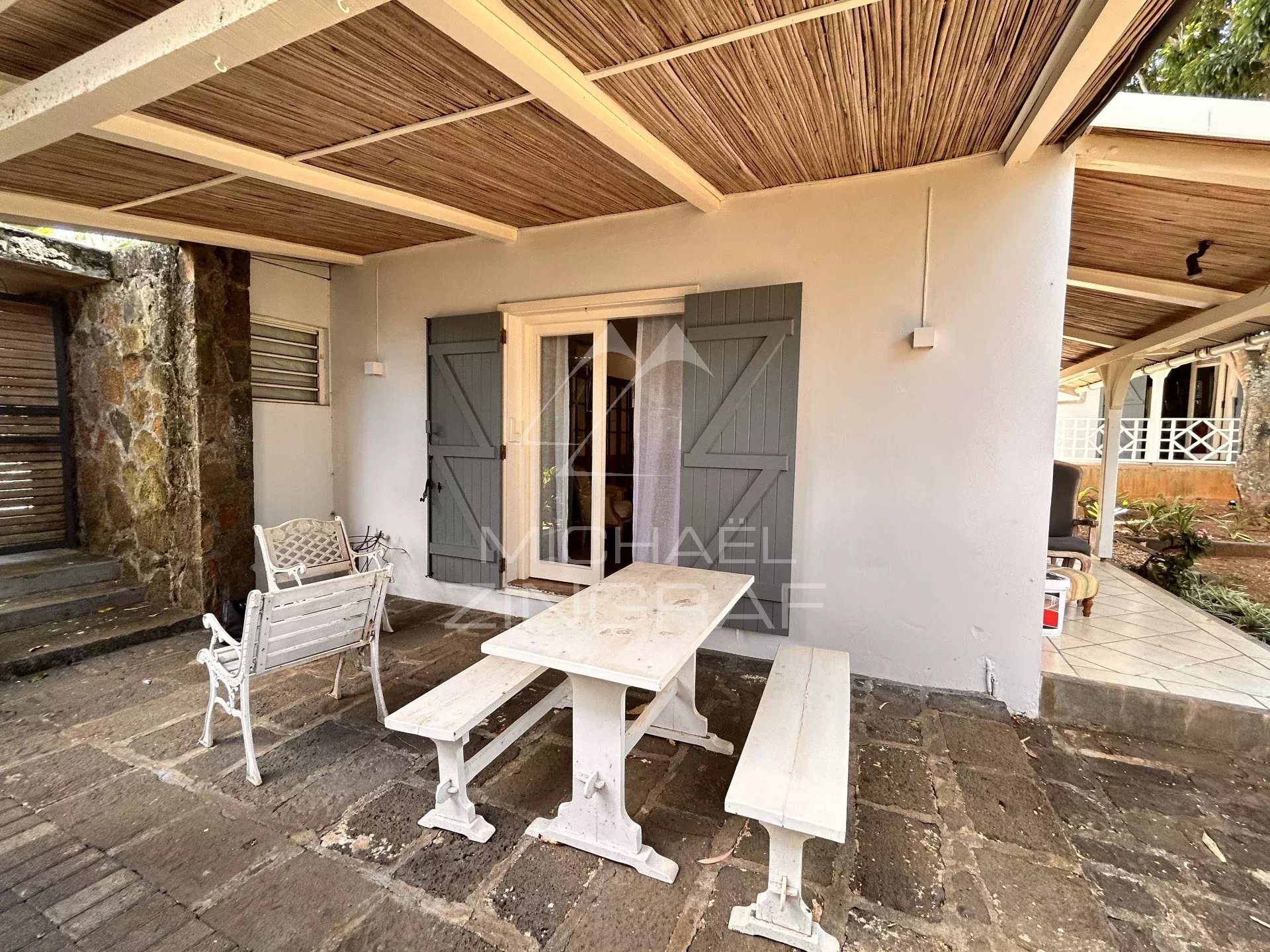 Colonial-Style Villa in Pointe aux Canonniers