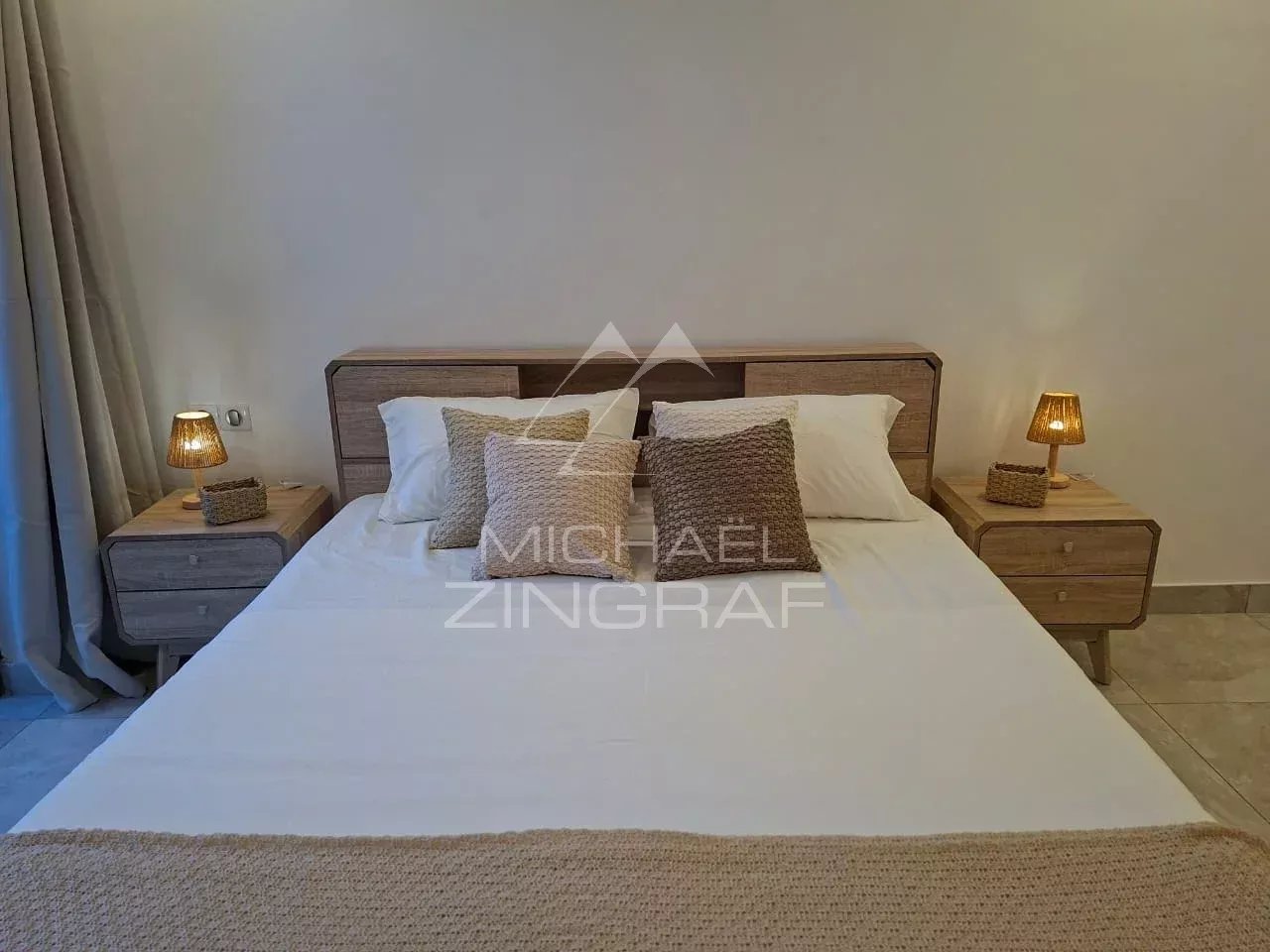 Beachfront Apartment with Panoramic Ocean Views – Pointe aux Canonniers