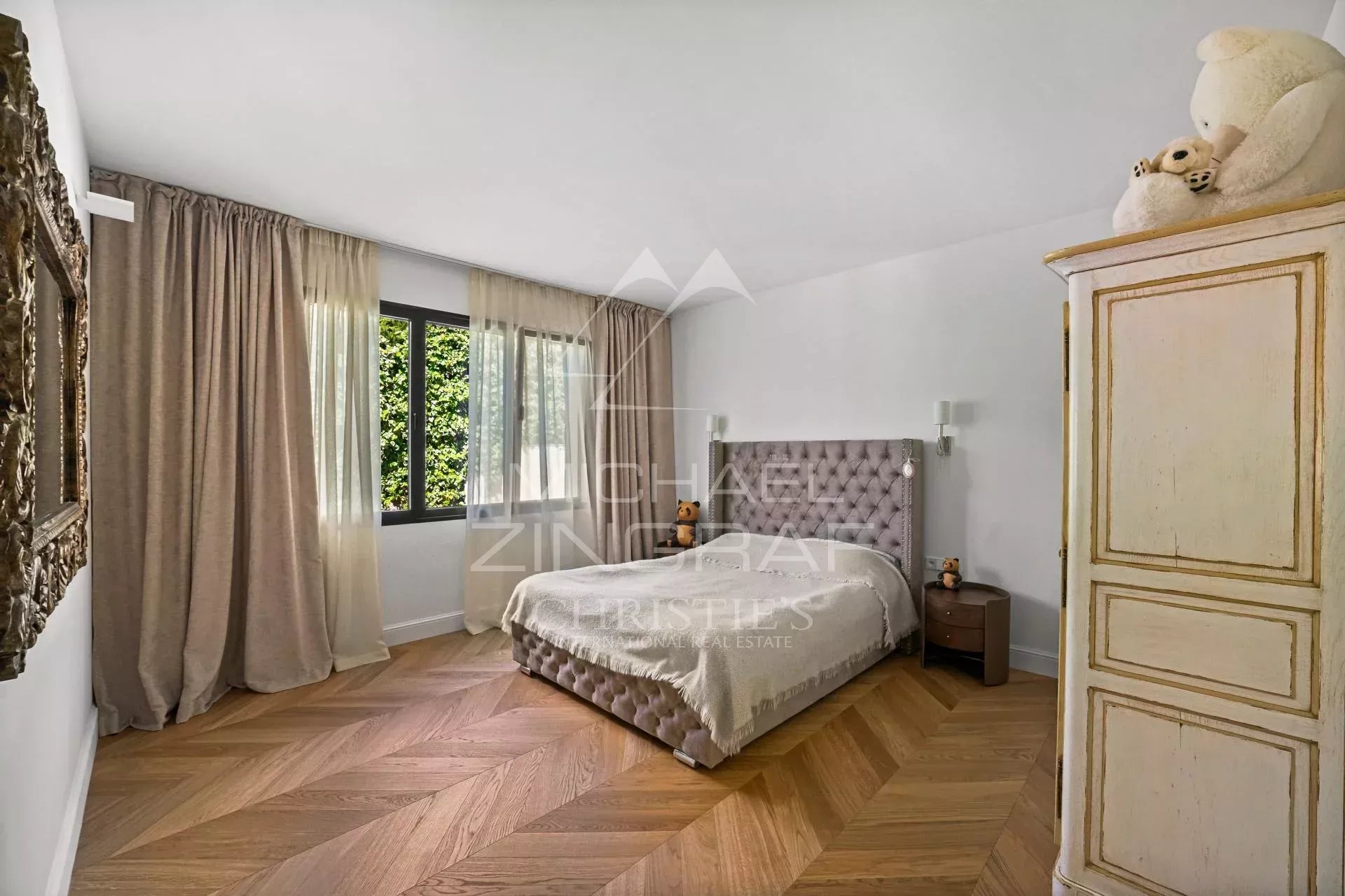 Roquebrune-Cap-Martin - Brand-new villa next to Monaco
