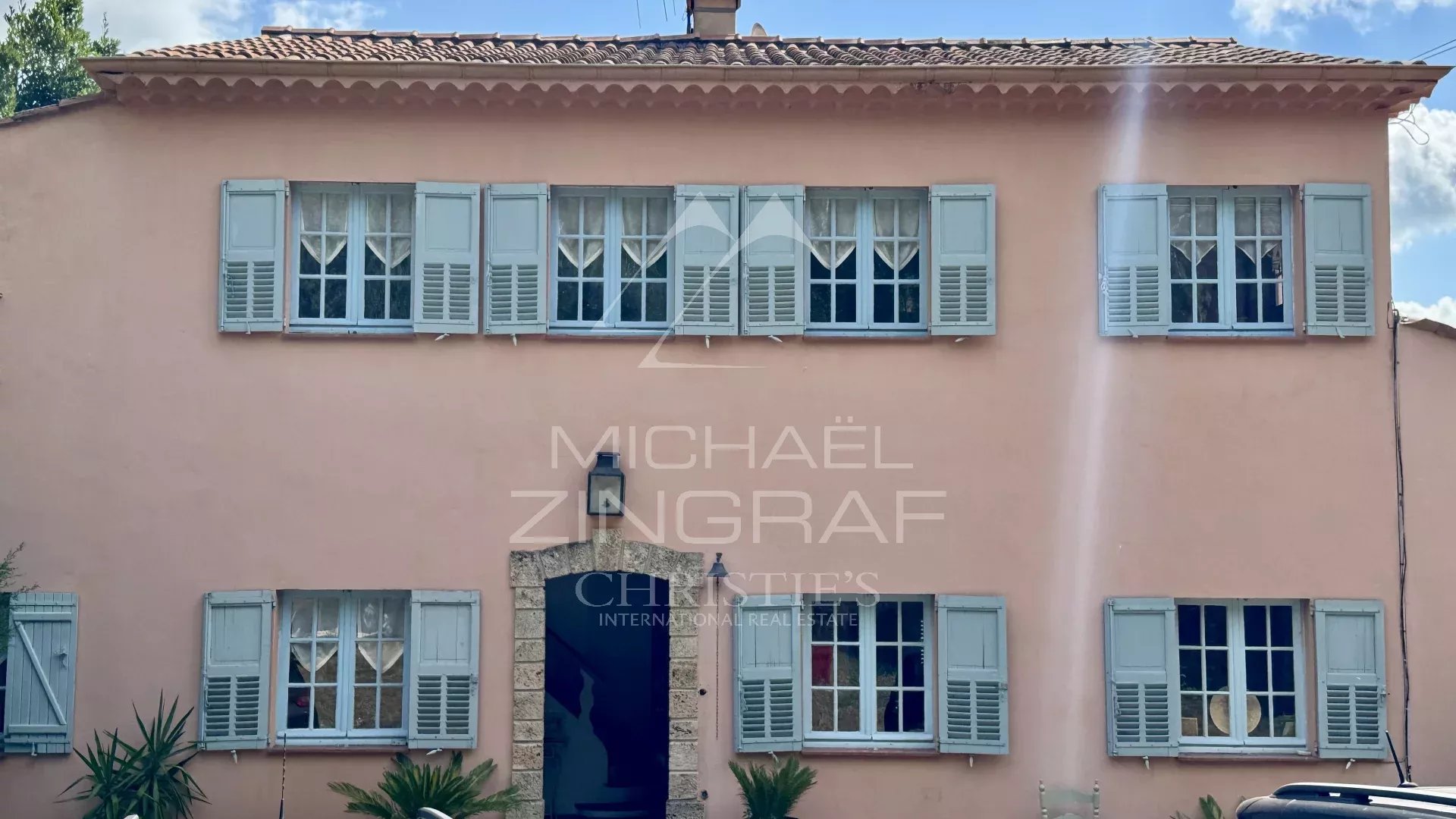 Cannes backcountry - Panoramic sea views