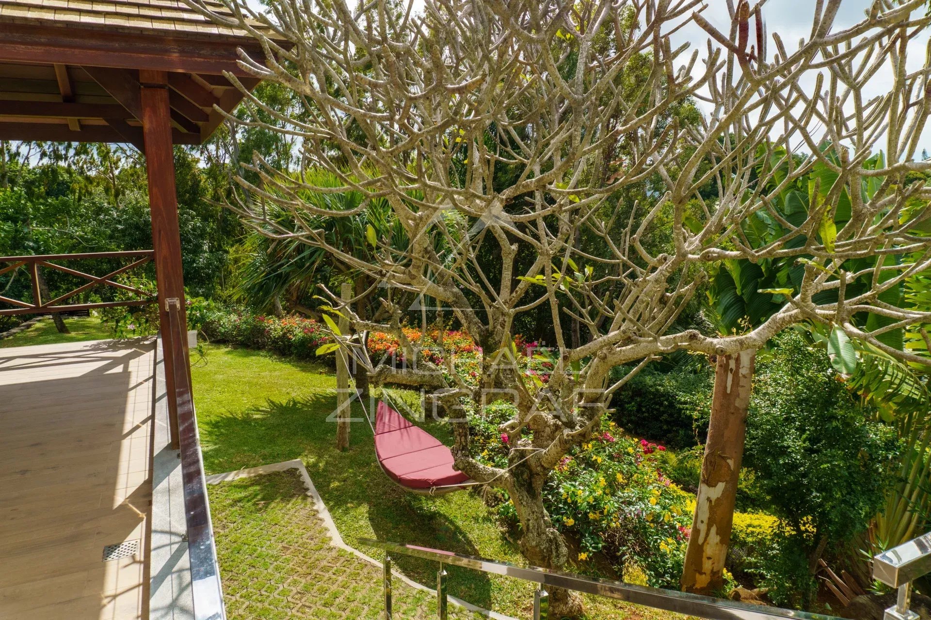 Villa d'Exception à Azuri – Luxe Absolu entre Golf, Lagon et Marina