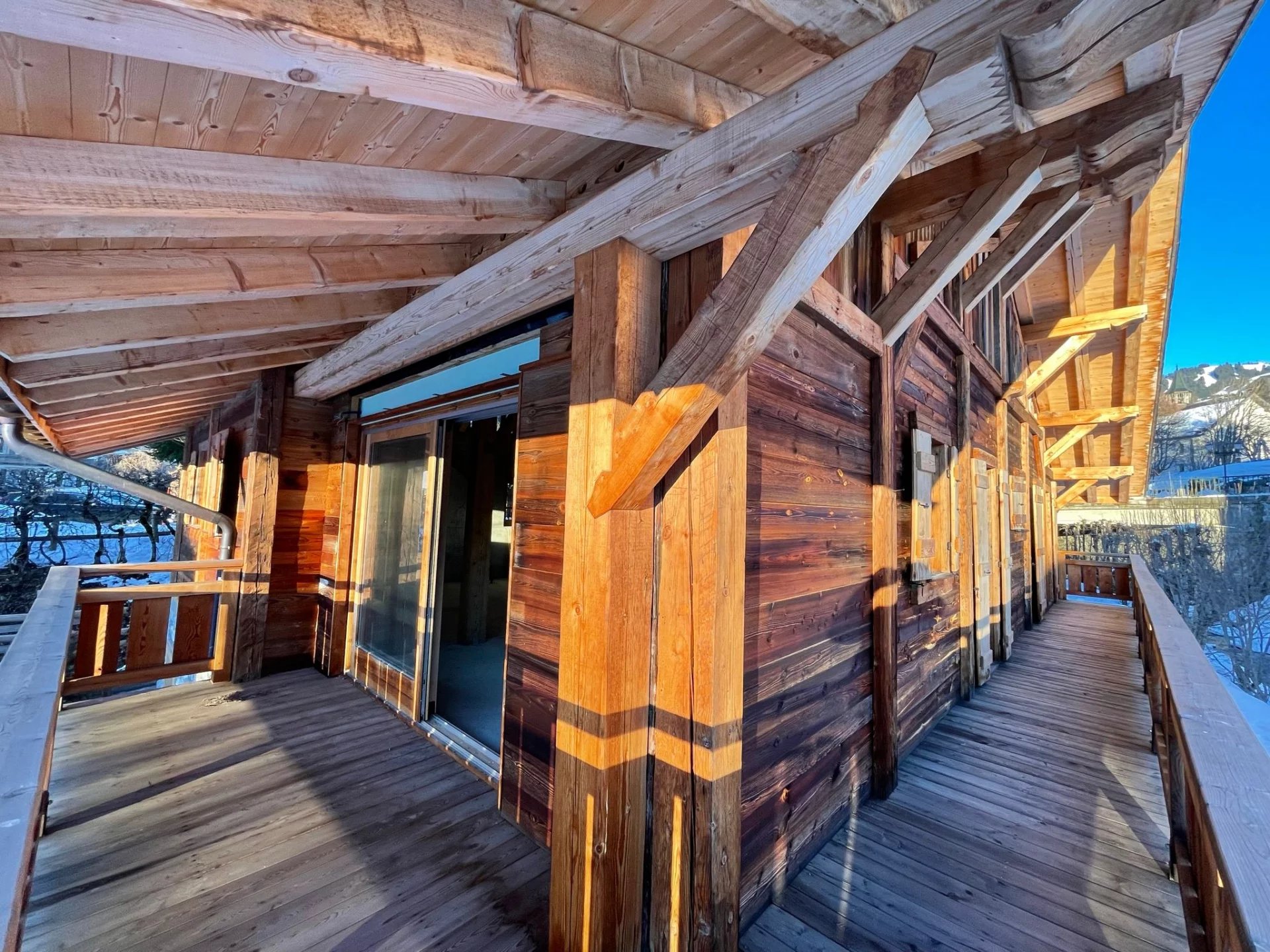 Megève Dorfzentrum – Authentischer Bauernhof zum Ausbauen