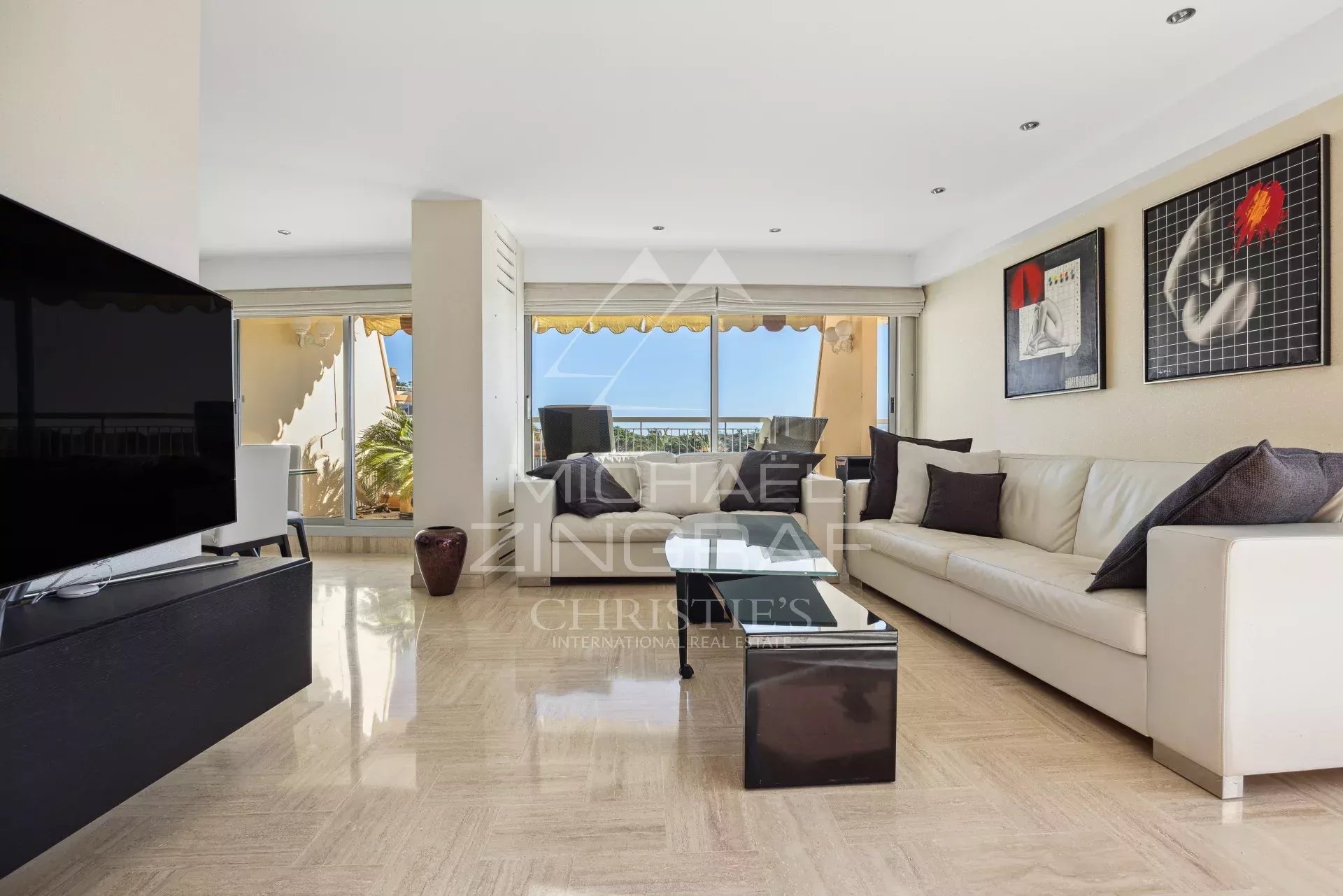 Mandelieu-La Napoule - Lumineux appartement avec vaste terrasse