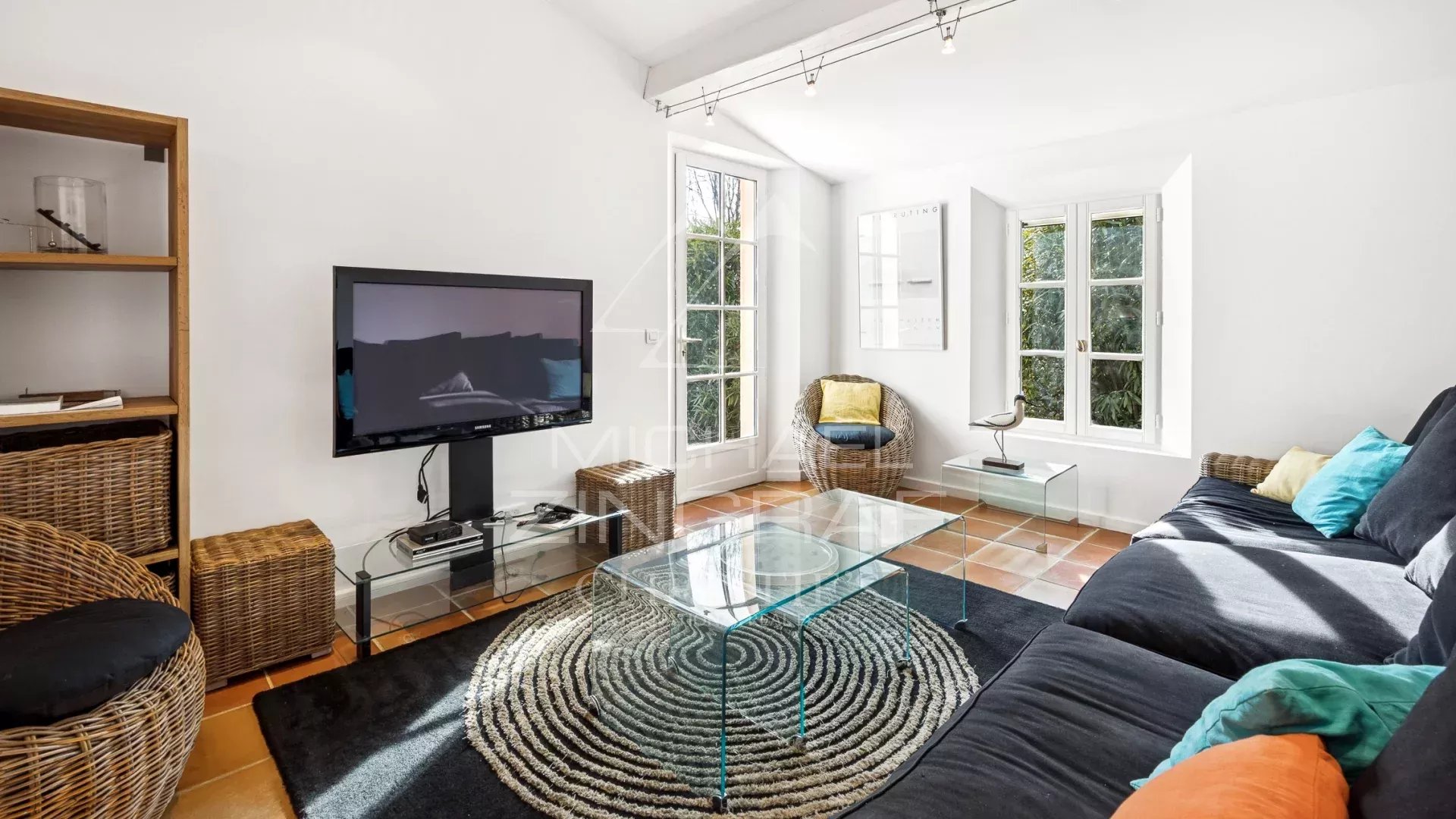 Charmante Villa mit Panoramablick in einem begehrten privaten Domaine