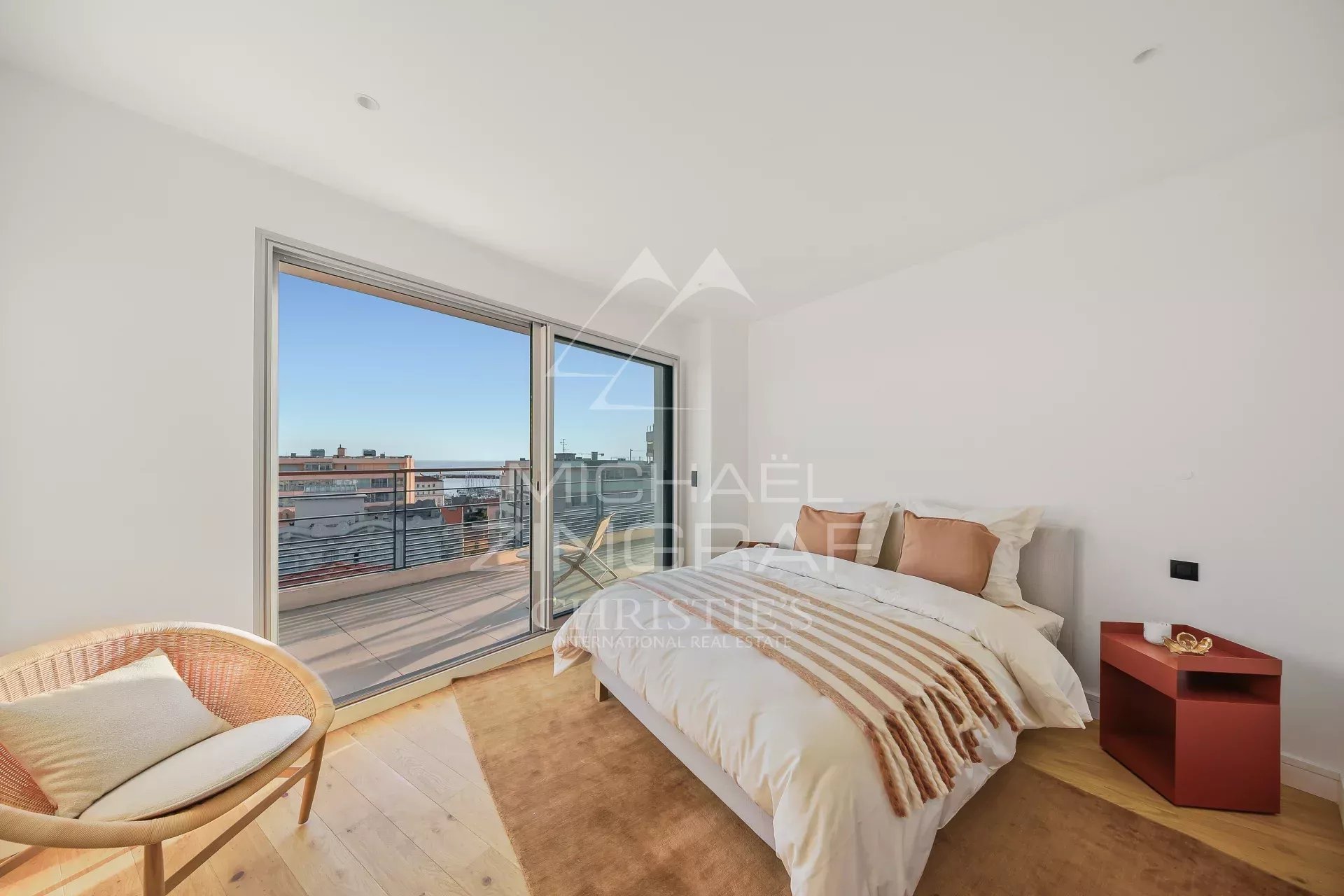 Cannes -  Proche Centre - Penthouse d'exception -Grandes terrasses - Vue mer panoramique