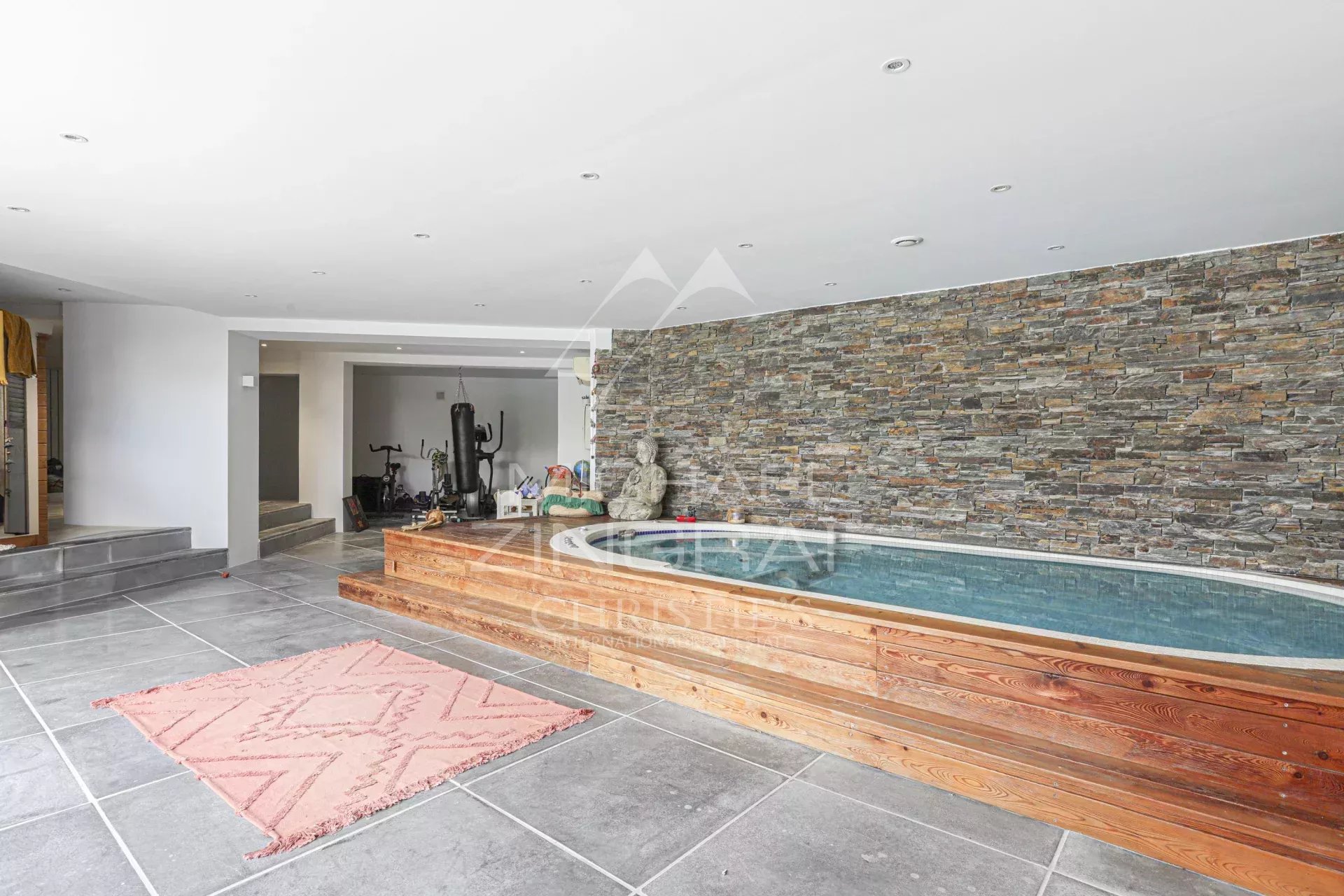 Close to Saint-Paul-de-Vence - Charming modern provencal property