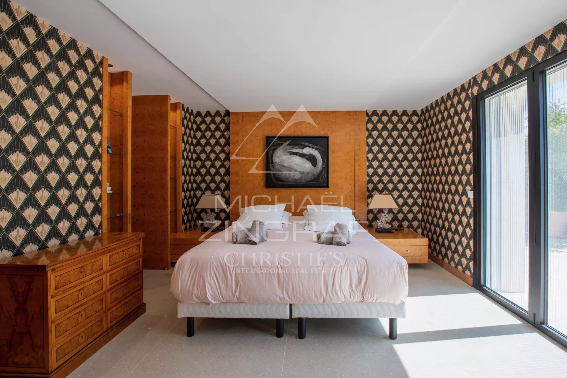 Cannes – Croix-des-Gardes - Villa d’architecte avec vue mer panoramique