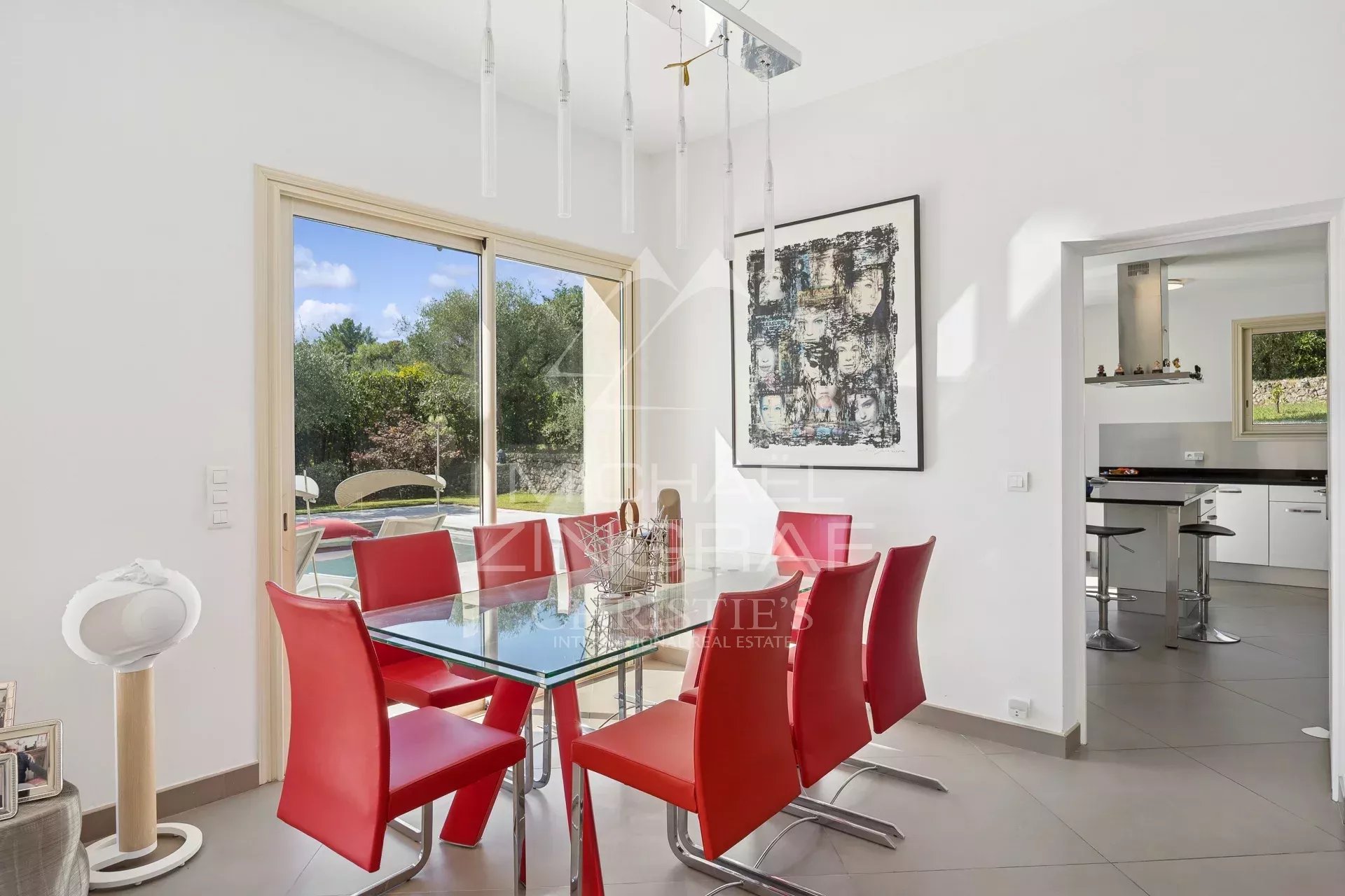 Villa with Pool in Grasse, Just 5 Minutes from Opio – 340 sqm – 5,000 sqm Landscaped Grounds
