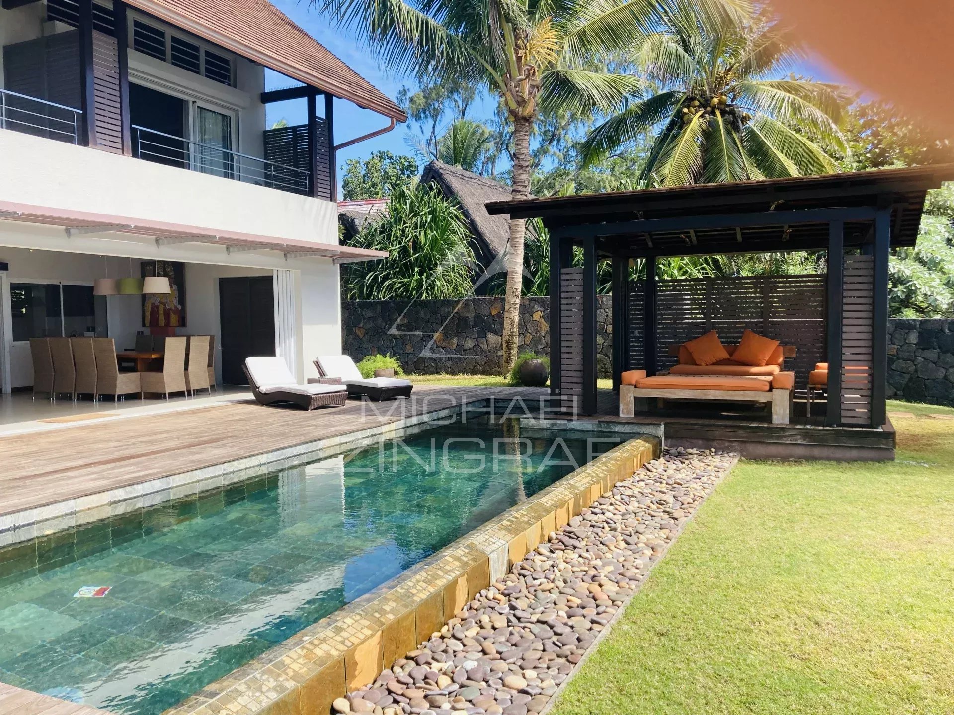 Mauritius – Seltene Gelegenheit: Luxusvilla direkt am Wasser in der Nähe von Grand Baie – Pointe aux Canonniers