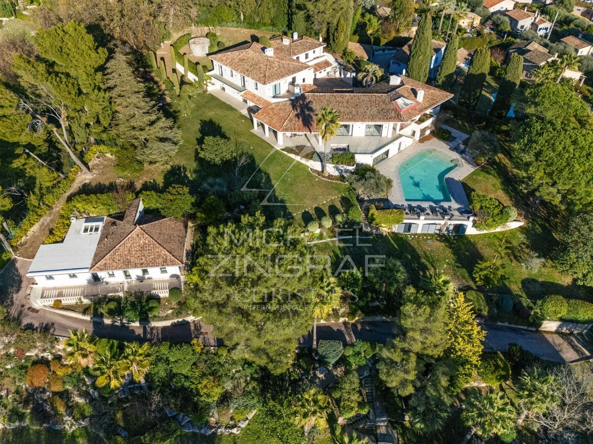 Vence – Architektenvilla mit freiem Blick auf Saint-Paul-de-Vence bis zum Meer