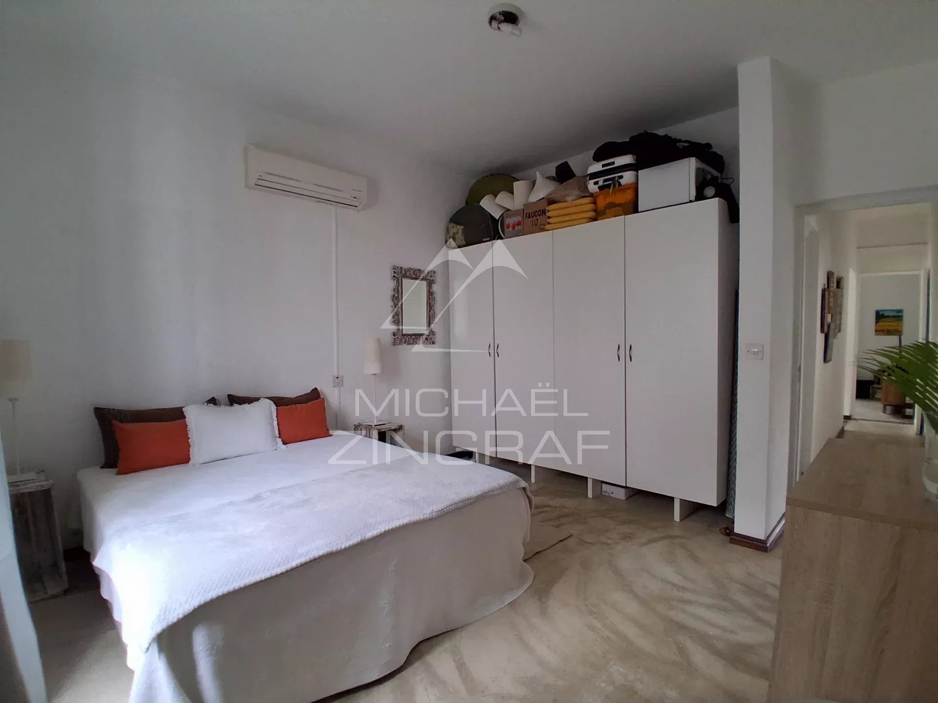 Furnished 4-Bedroom Family Home with Swimming Pool