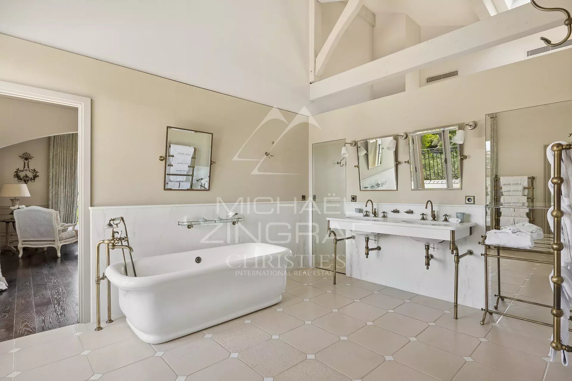 La Ferme Blanche – Domaine d’exception au cœur du Cap d’Antibes