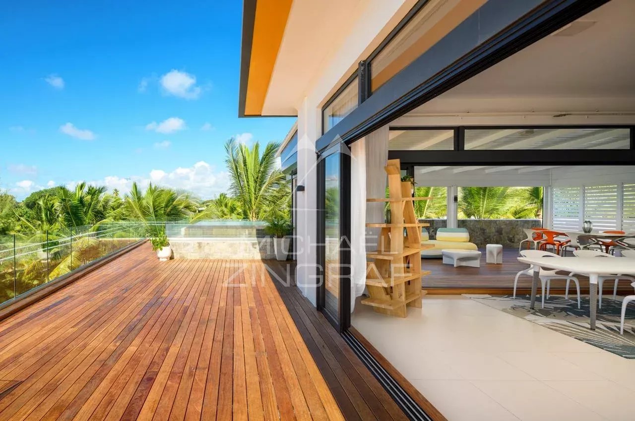 Penthouse d’Exception de 4 Chambres avec Vue Panoramique sur le Lagon à Azuri Golf & Beachfront Village