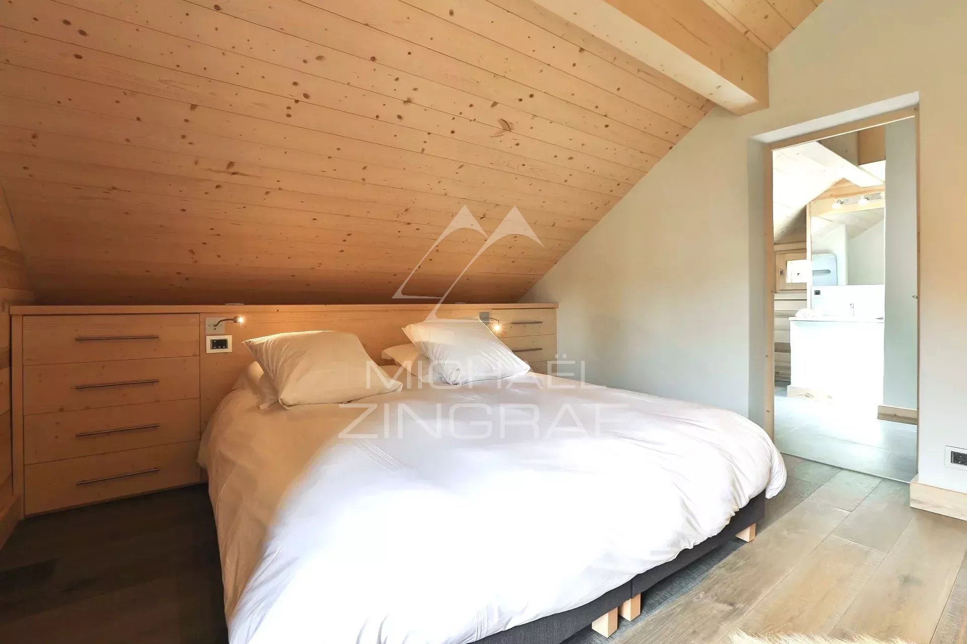 Chalet avec terrain constructible - Très proche centre Megève à pied