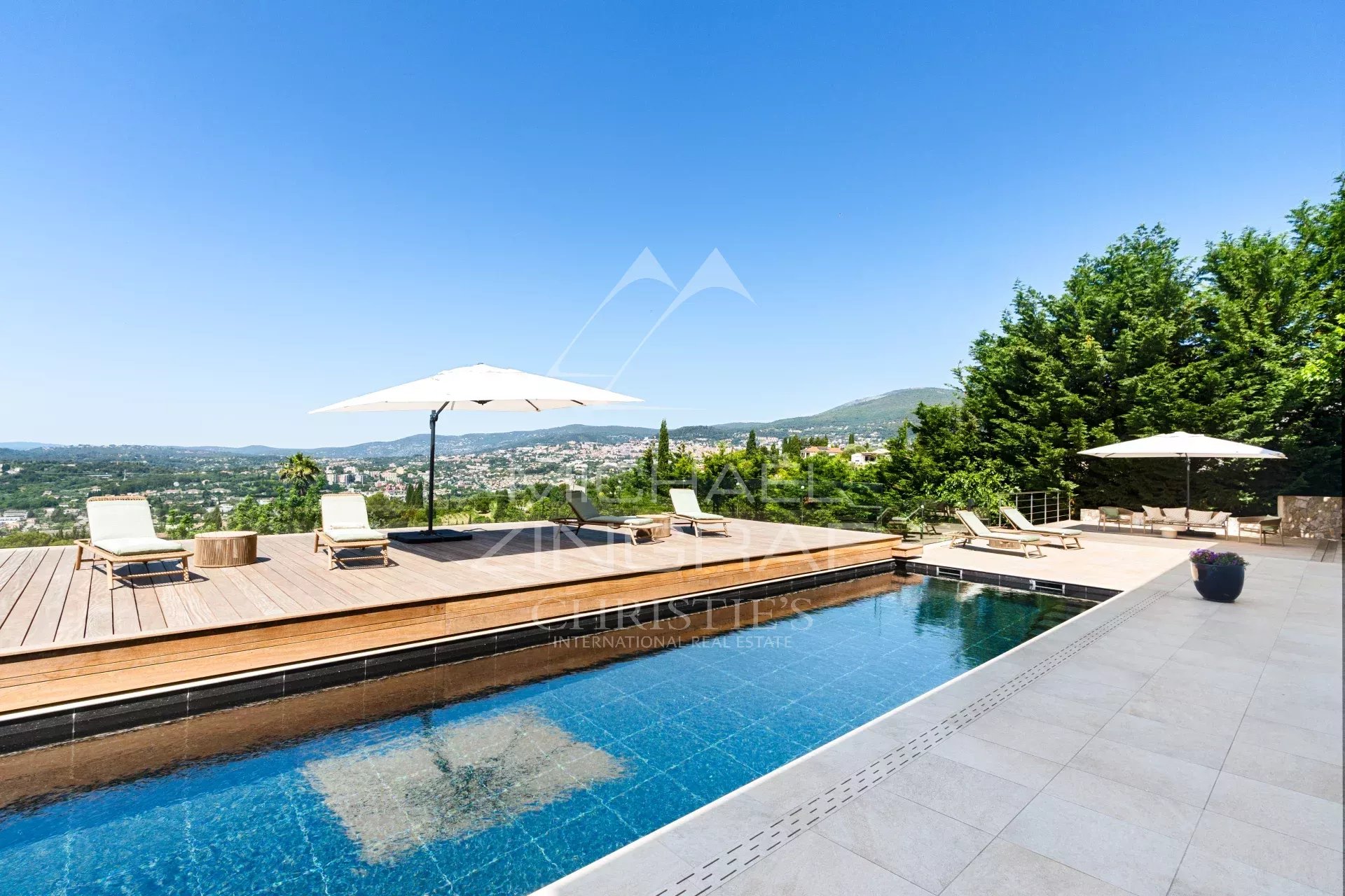 Proche Valbonne - Villa contemporaine avec vue panoramique - 4 chambres