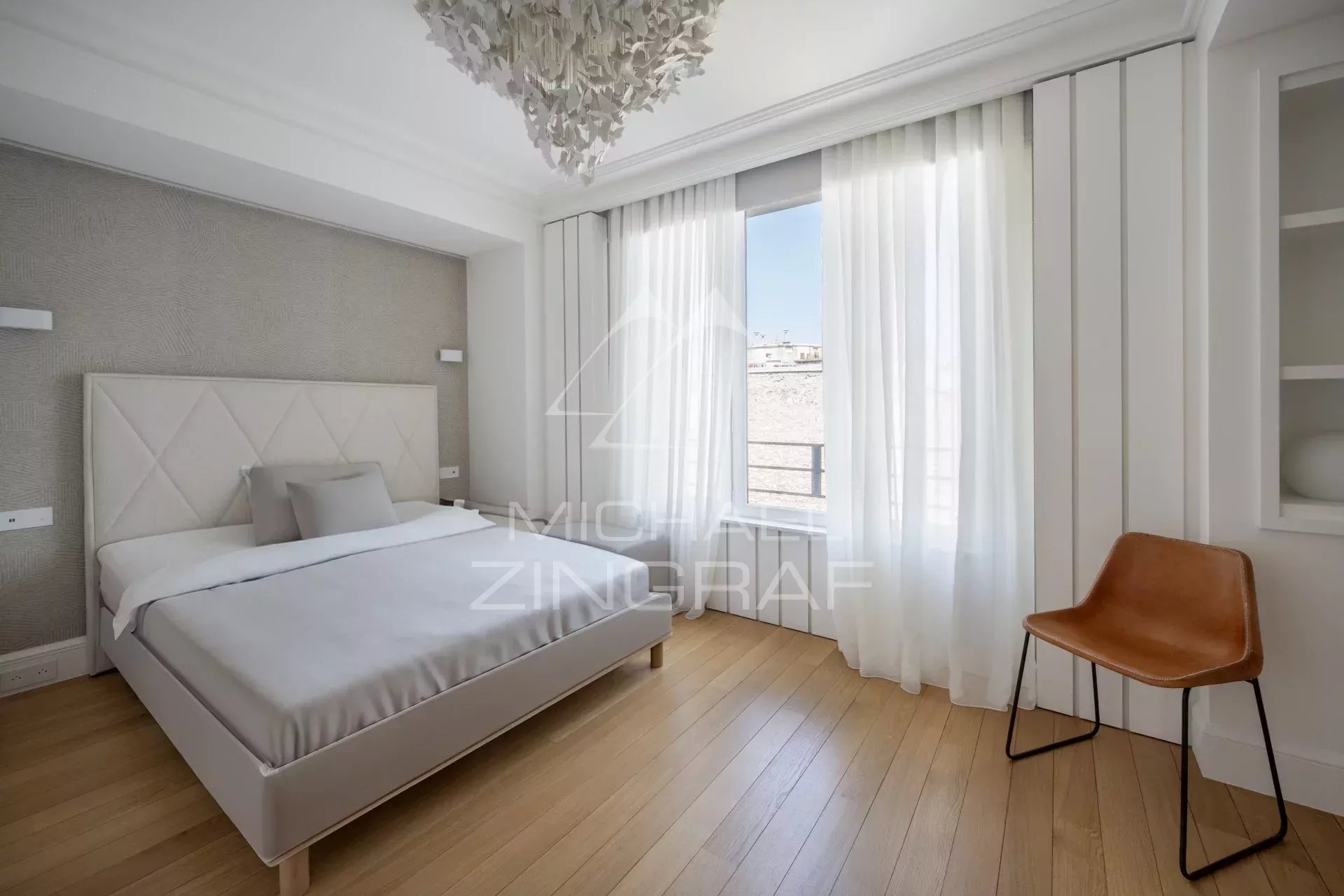 A vendre - Exclusivité - Duplex - Vue Tour Eiffel - Tour Maubourg