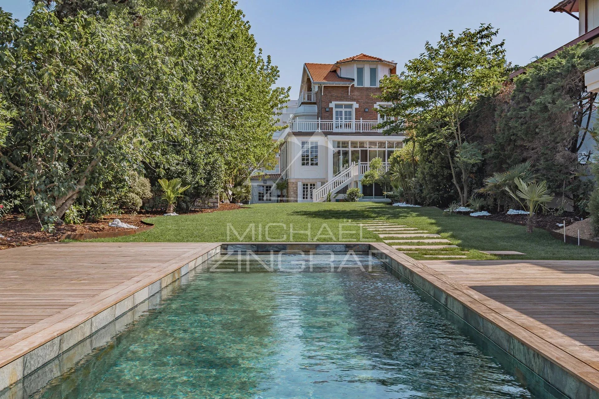 Arcachon – Erste Wasserlinie – Viertel Ville d’Été