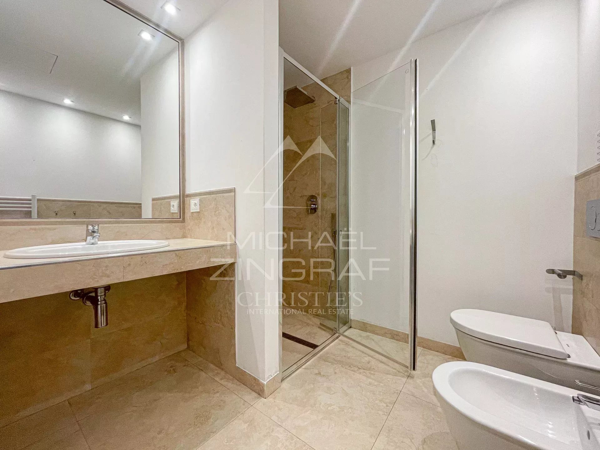 Appartement T3 - Centre Cannes